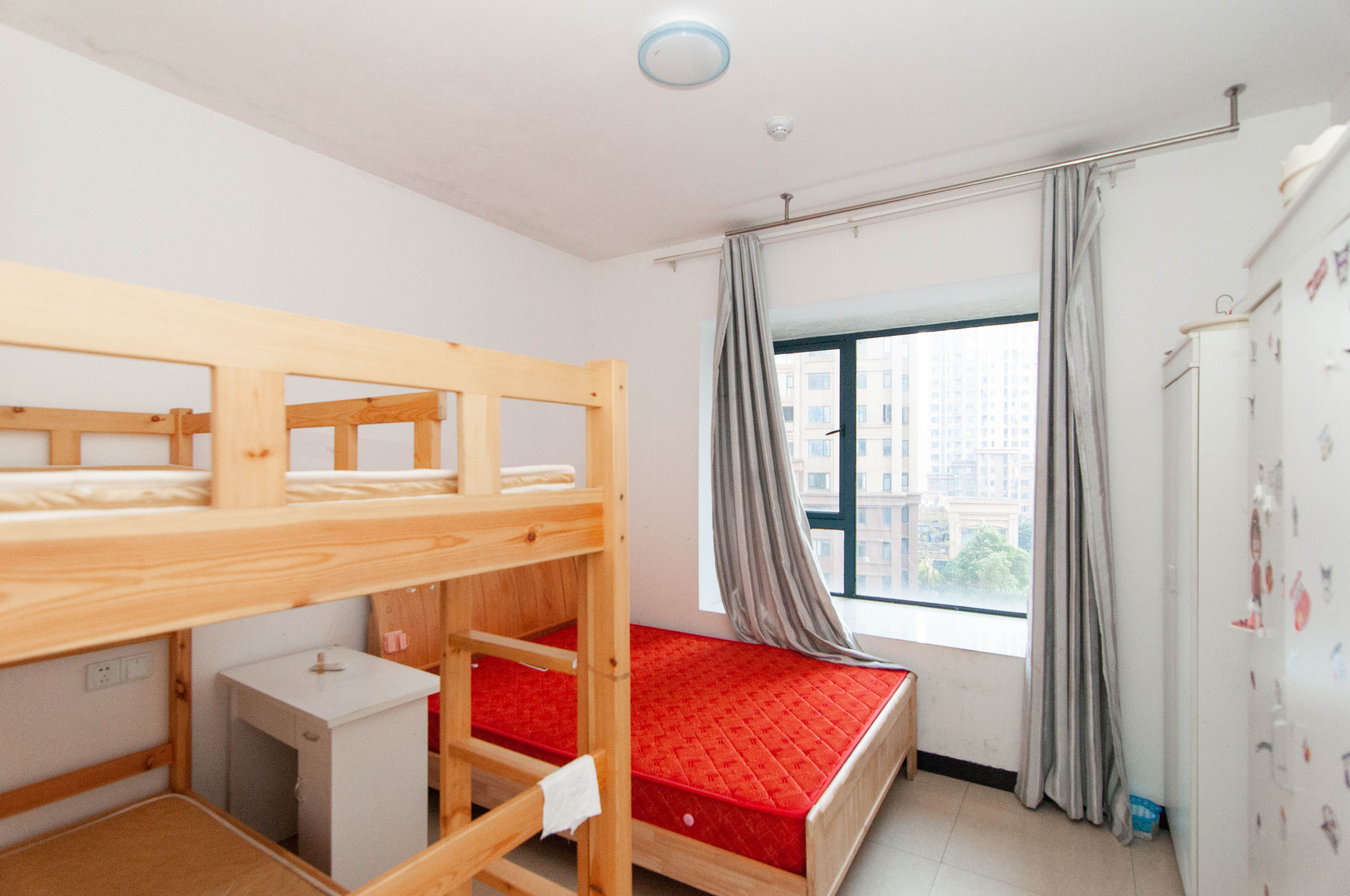 中建梅溪湖中心 4室2厅2卫 180.0万 中建梅溪湖中心 4室2厅2卫 180.0万其他