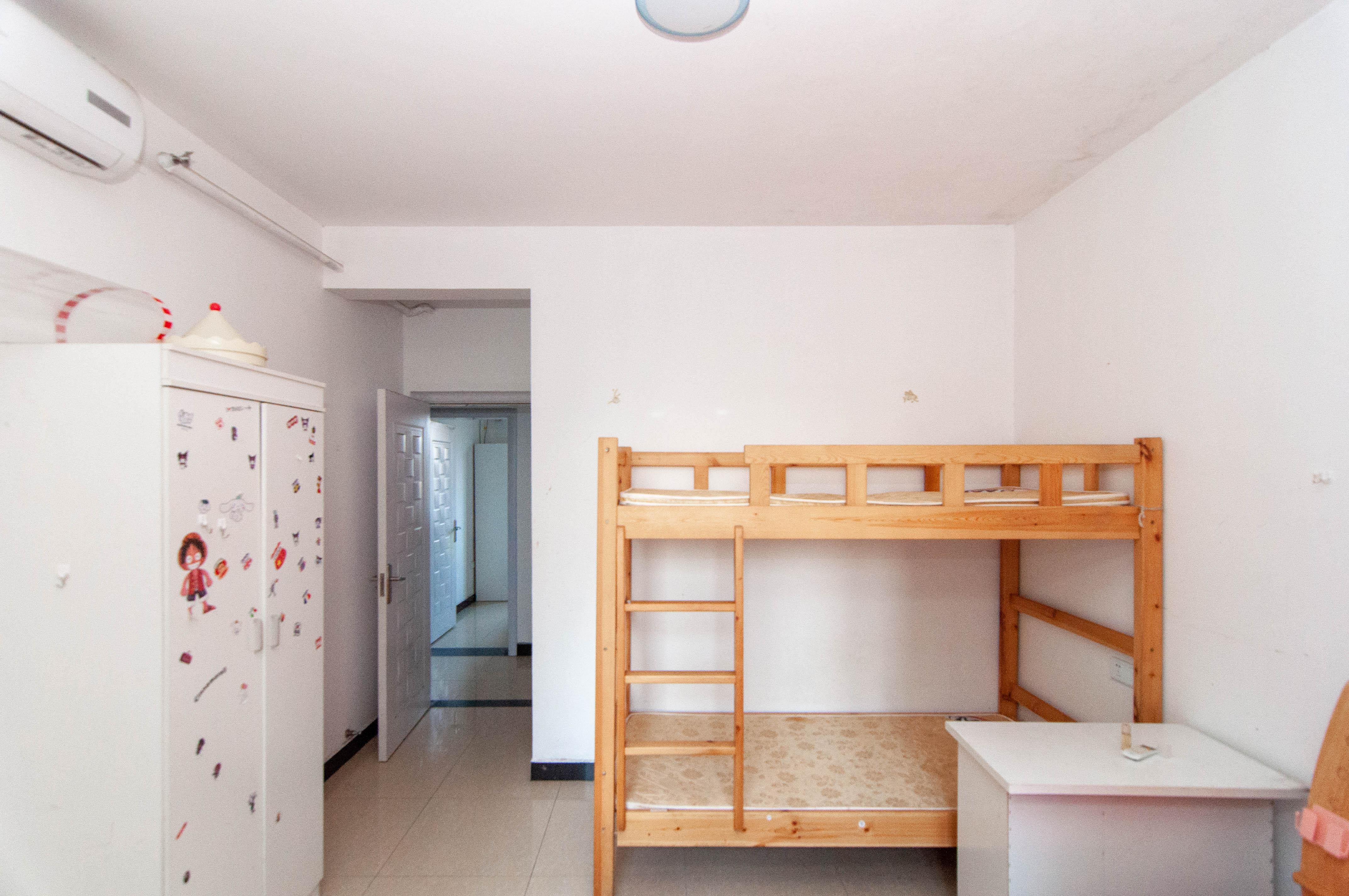 中建梅溪湖中心 4室2厅2卫 180.0万 中建梅溪湖中心 4室2厅2卫 180.0万其他