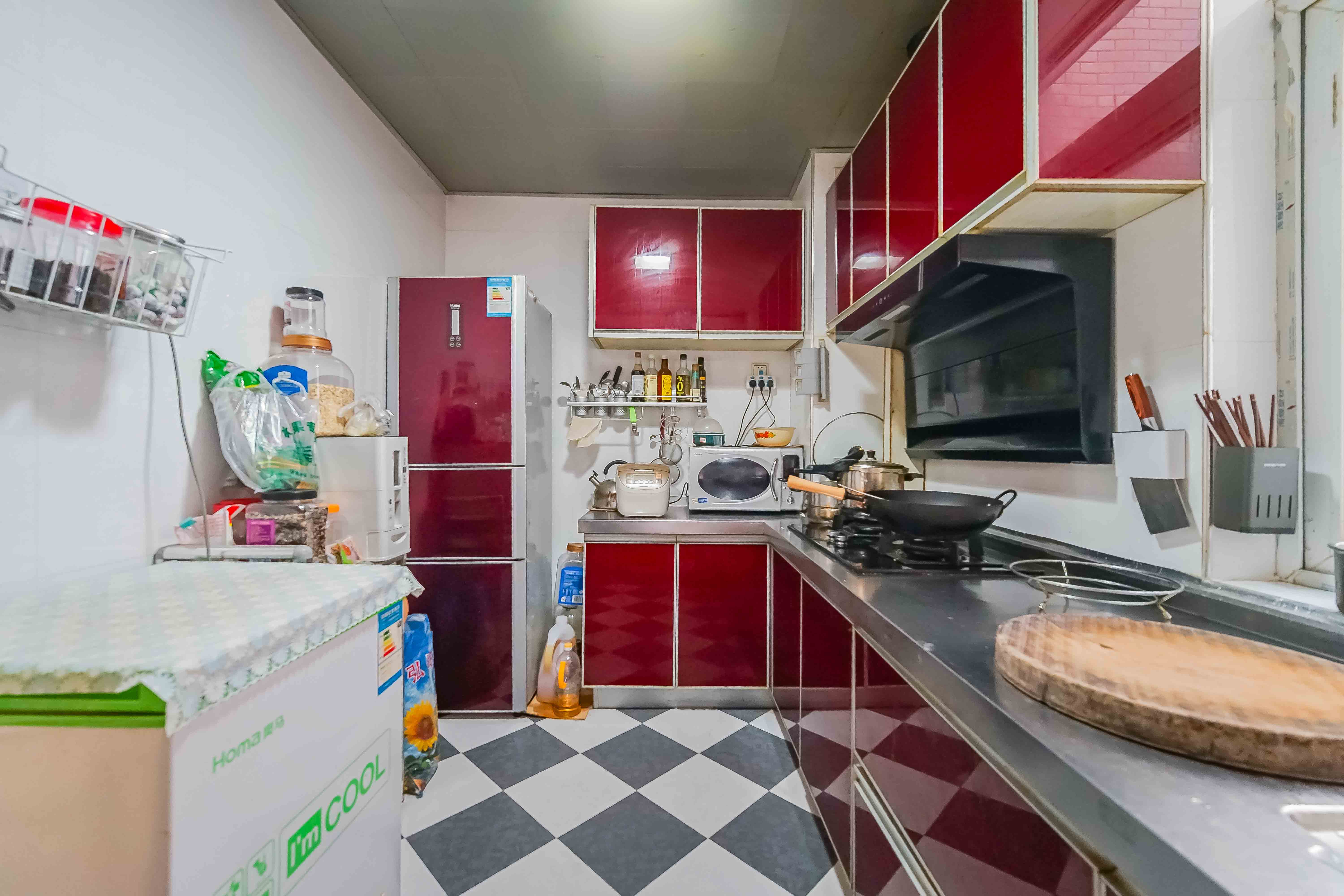 嘉盛华庭(一期、二期、三期) 2室2厅1卫 3000.0元/月 嘉盛华庭(一期、二期、三期) 2室2厅1卫 3000.0元/月室内图