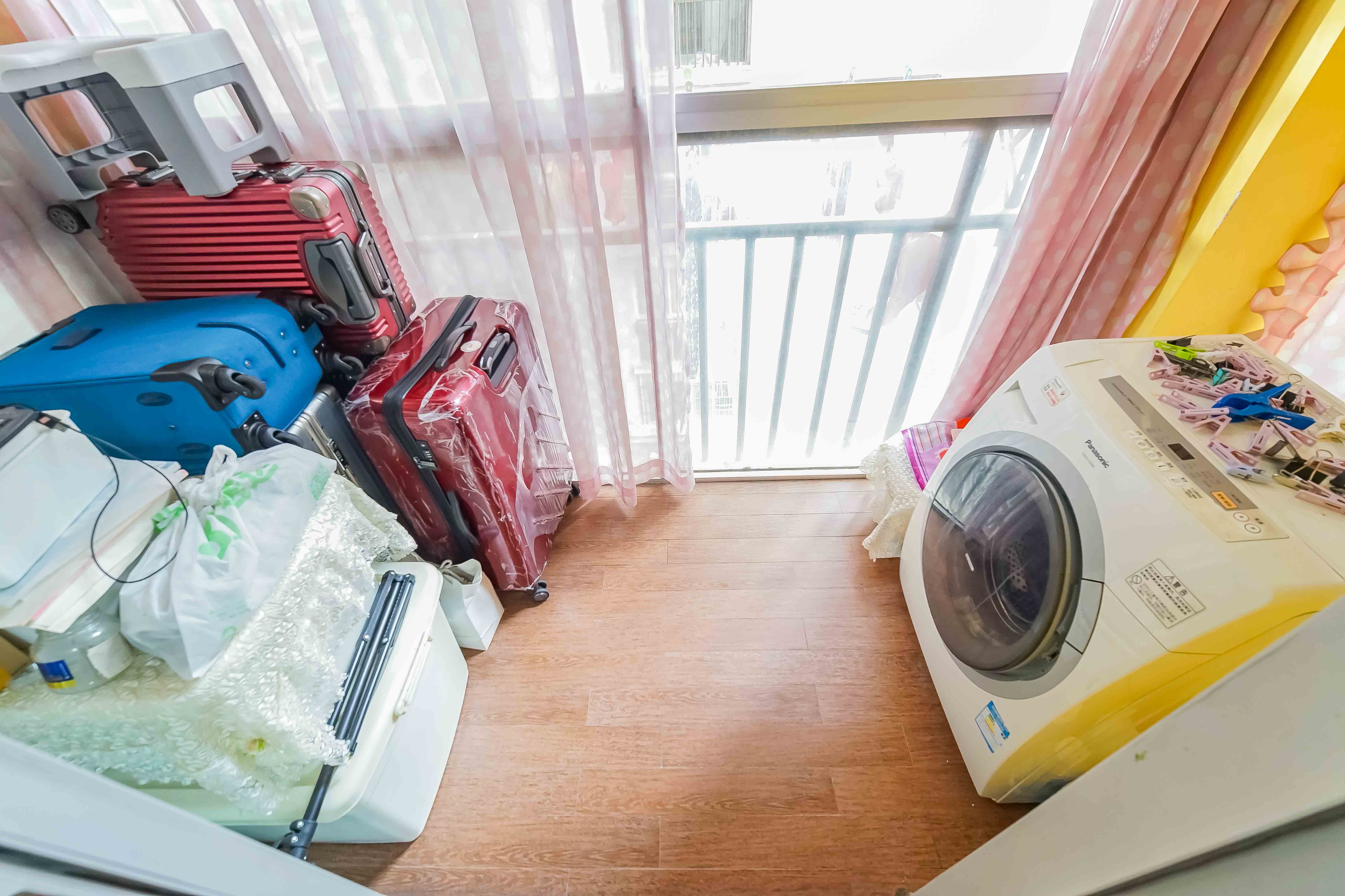 嘉盛华庭(一期、二期、三期) 2室2厅1卫 3000.0元/月 嘉盛华庭(一期、二期、三期) 2室2厅1卫 3000.0元/月室内图