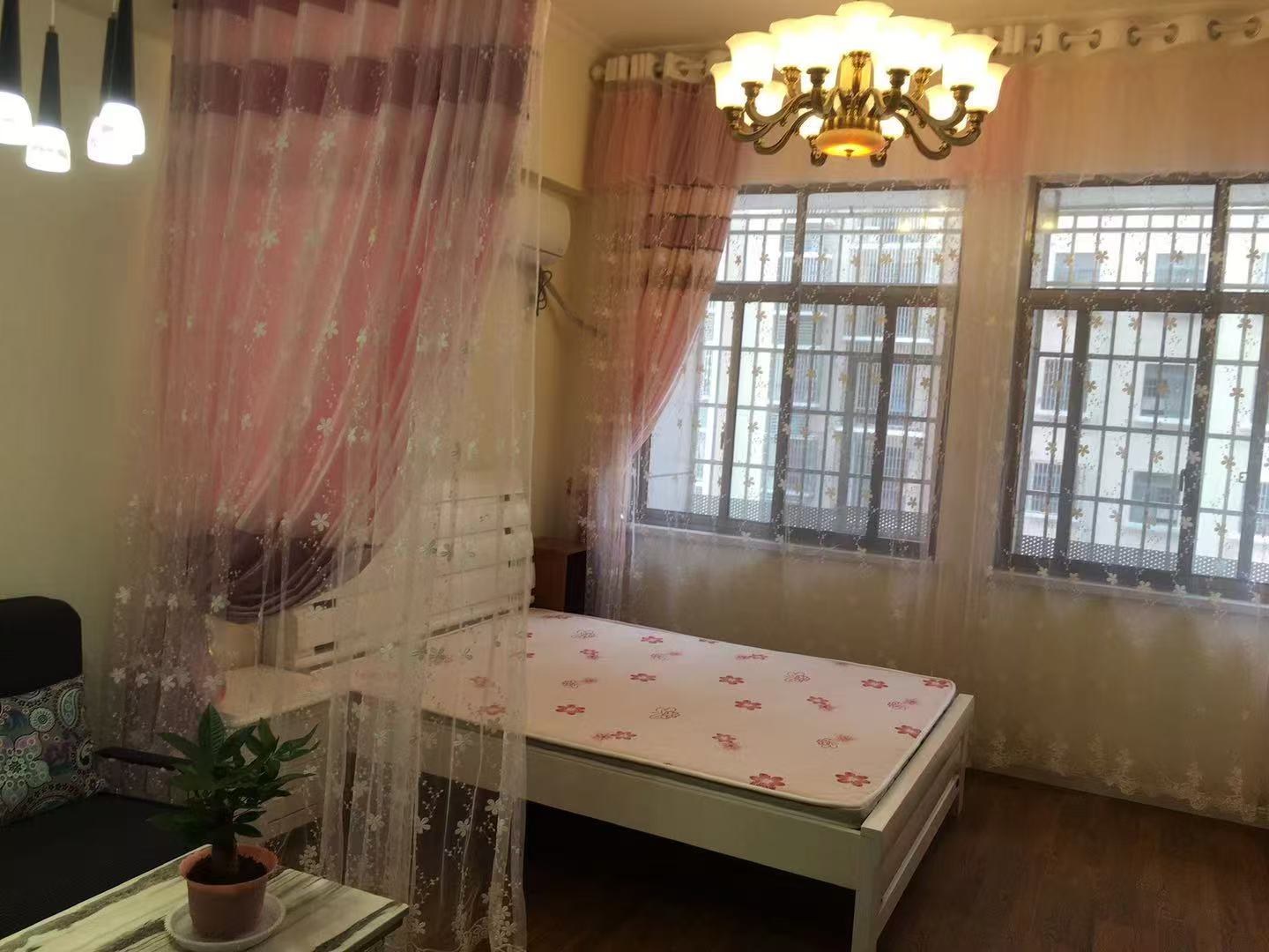 云顶上品  1室1厅1卫    1200.0元/月 云顶上品  1室1厅1卫    1200.0元/月室内图1