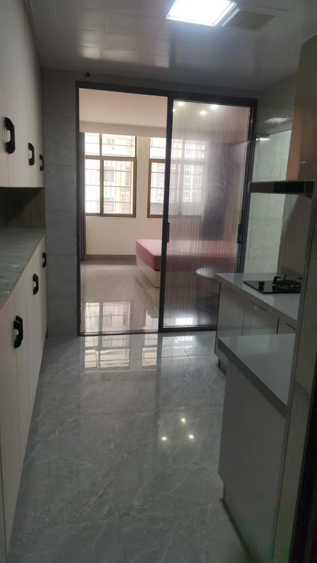 云顶上品  1室1厅1卫    1200.0元/月 云顶上品  1室1厅1卫    1200.0元/月室内图