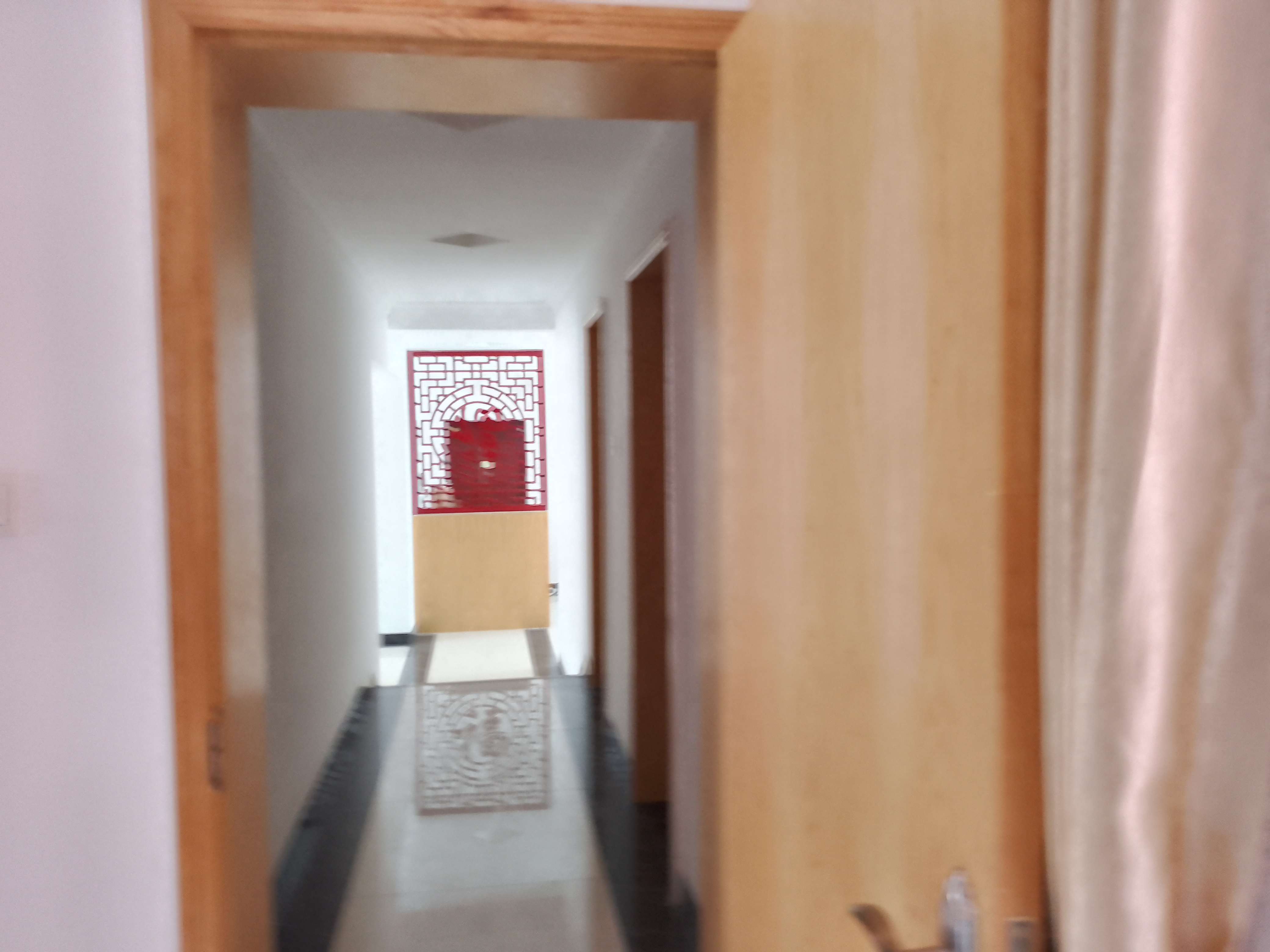 友谊嘉园  4室2厅2卫    3000.0元/月 友谊嘉园  4室2厅2卫    3000.0元/月室内图