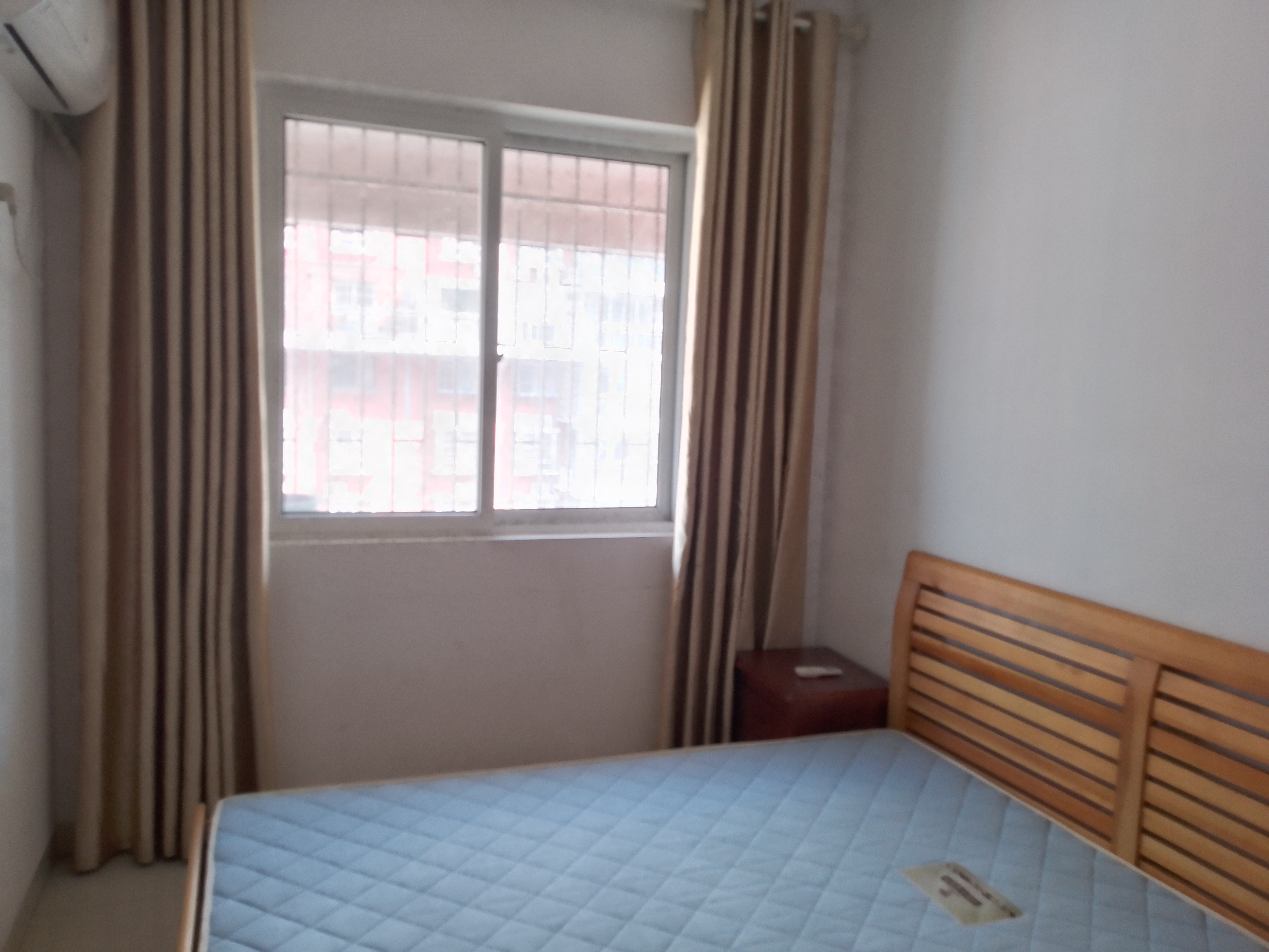 友谊嘉园  4室2厅2卫    3000.0元/月 友谊嘉园  4室2厅2卫    3000.0元/月室内图