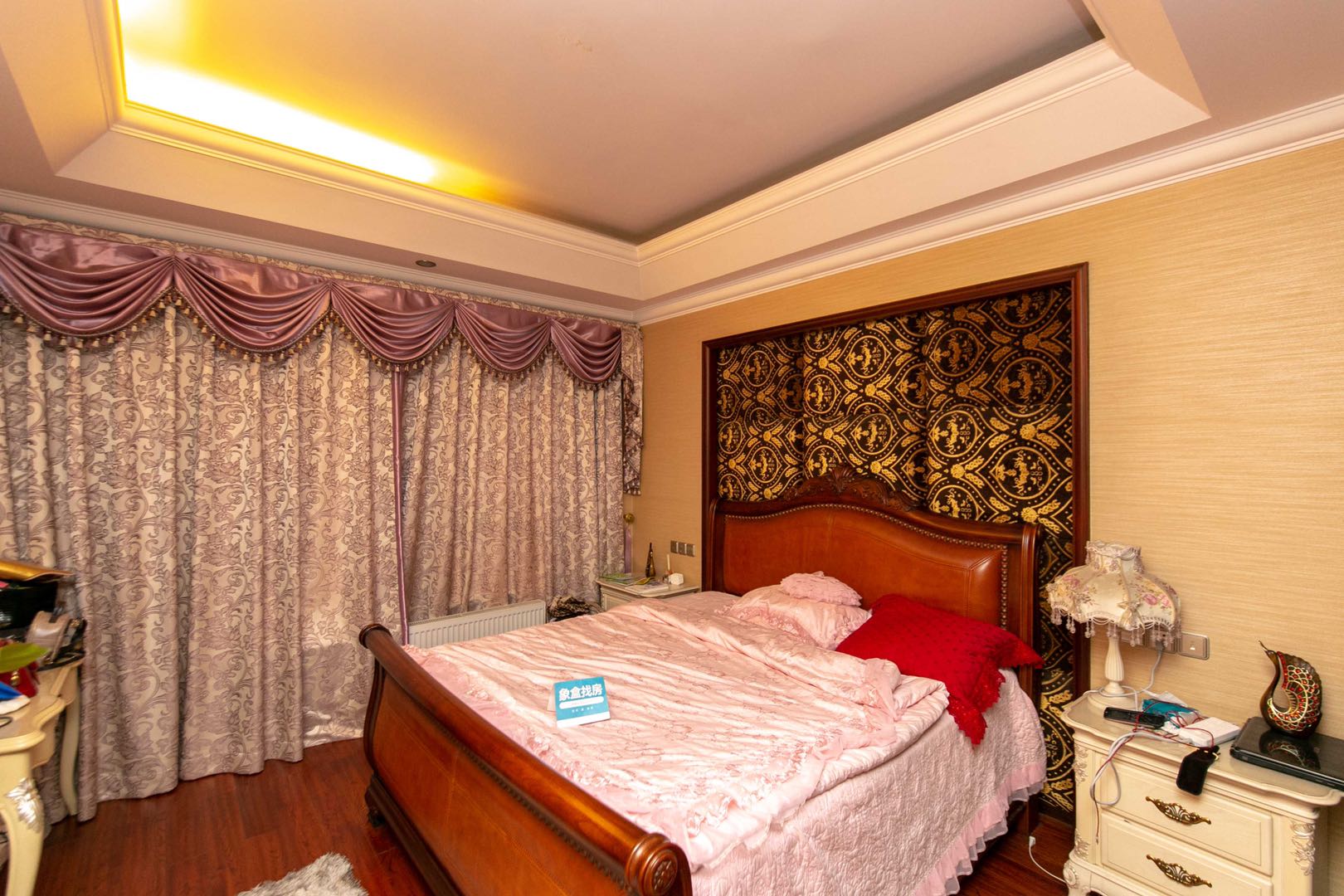 中隆国际御玺 6室2厅5卫 12000.0元/月 中隆国际御玺 6室2厅5卫 12000.0元/月室内图