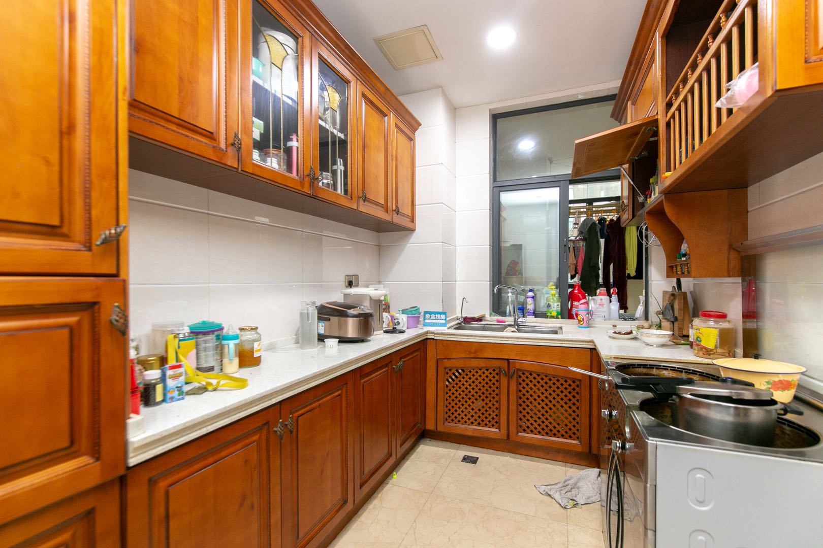 中隆国际御玺 6室2厅5卫 12000.0元/月 中隆国际御玺 6室2厅5卫 12000.0元/月室内图