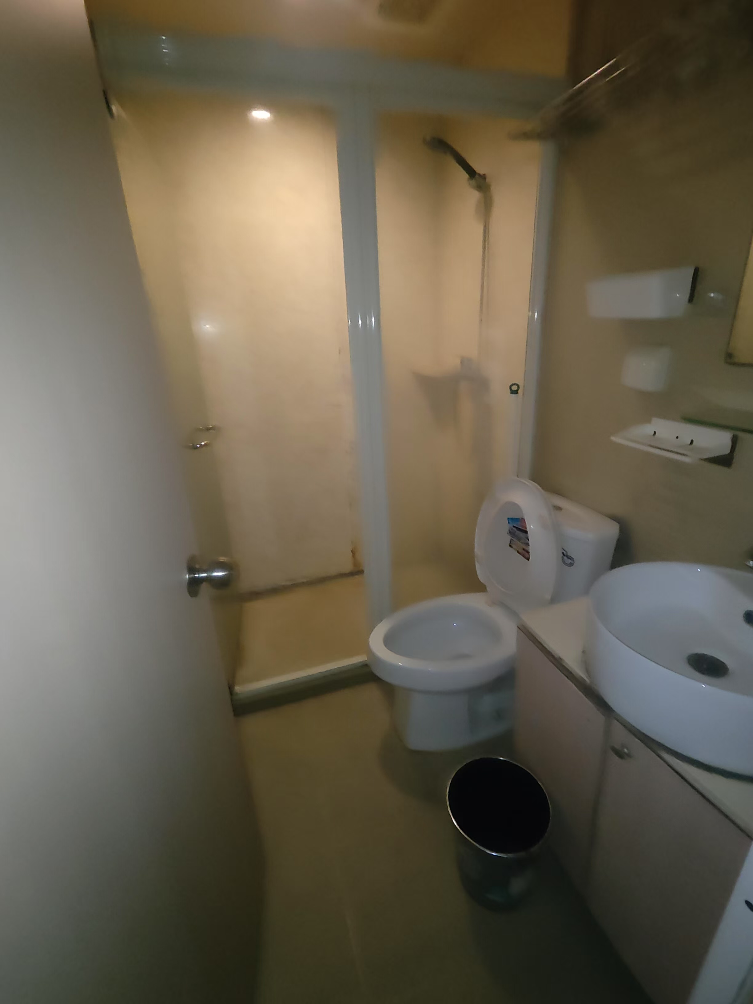 远大麓园 1室1厅1卫 1400.0元/月 远大麓园 1室1厅1卫 1400.0元/月室内图