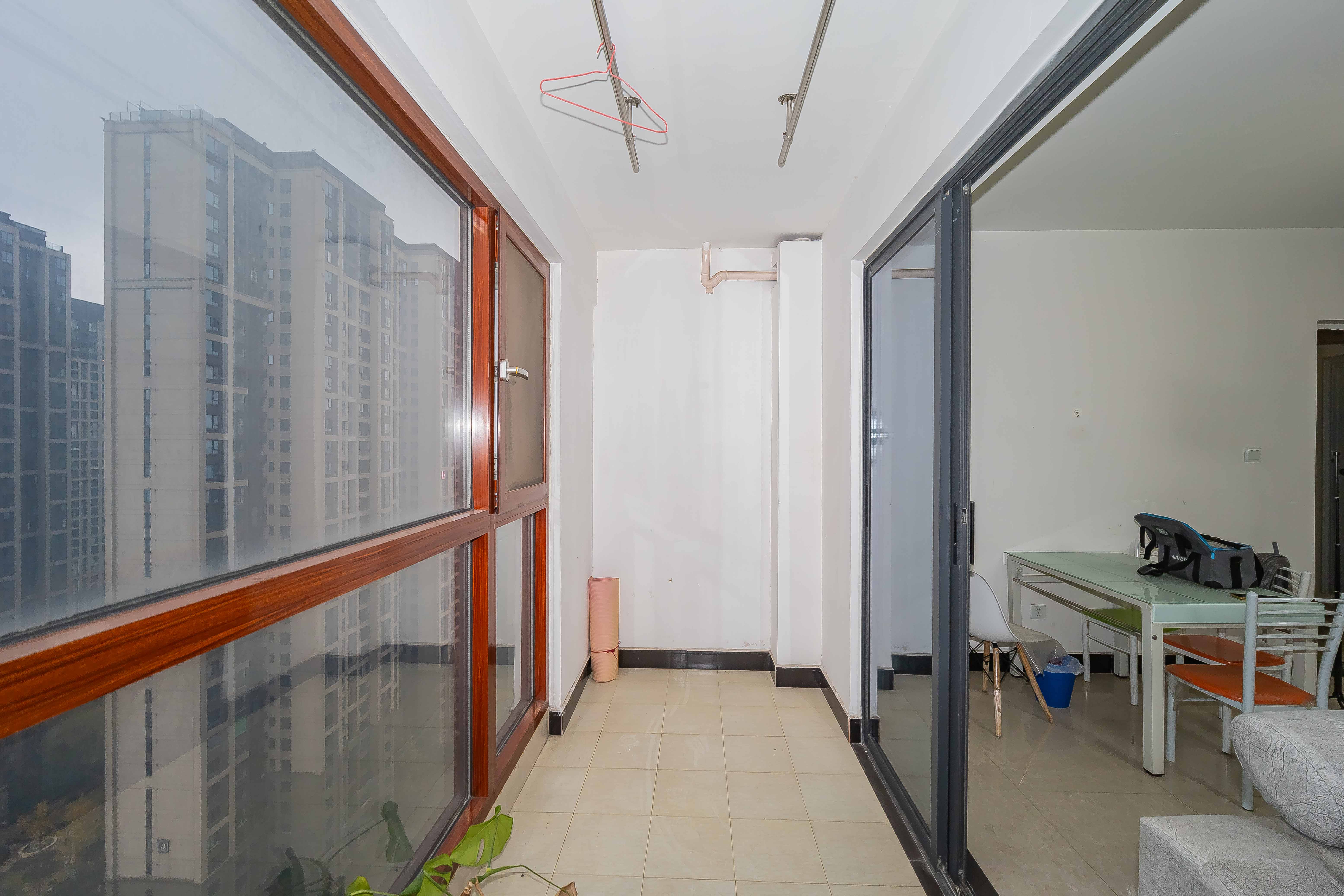 建发中央公园（建发美地）  3室1厅1卫   132.00万阳台