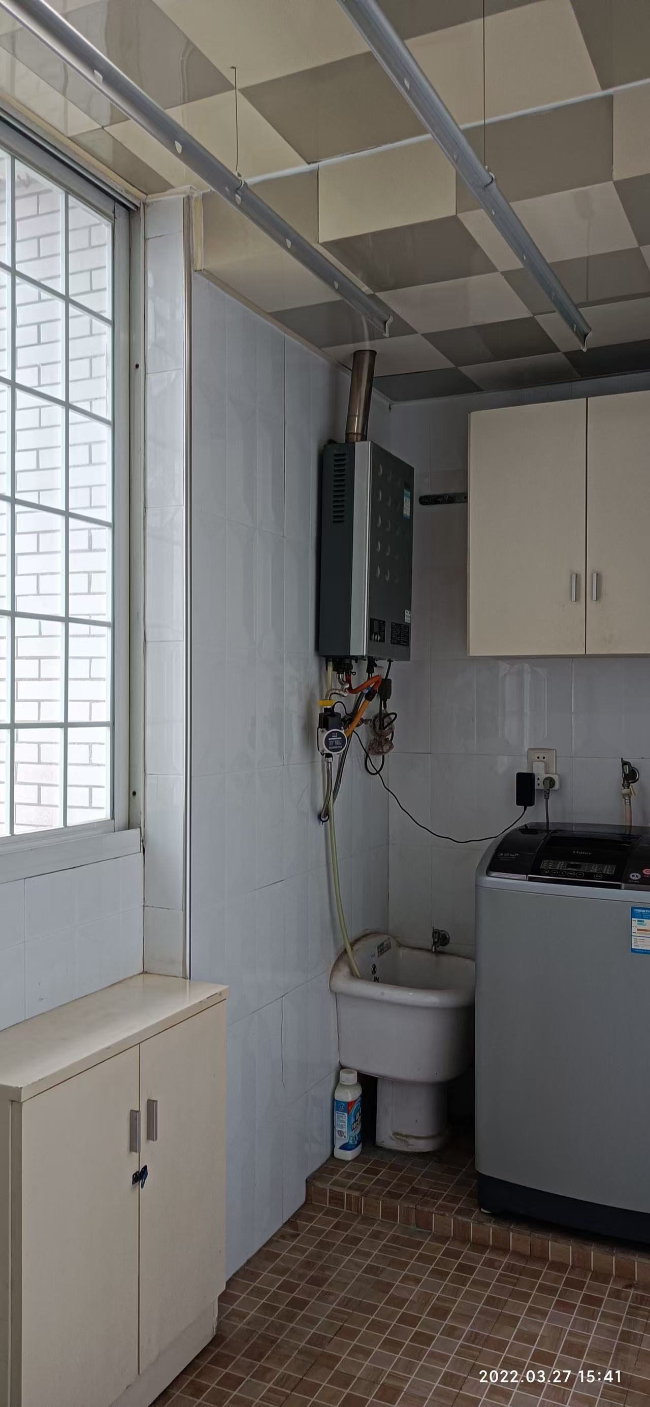 昌富城上城  3室2厅2卫    1600.0元/月 昌富城上城  3室2厅2卫    1600.0元/月室内图