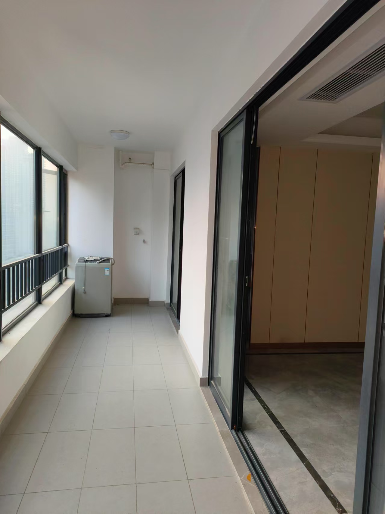 南山梅溪一方 4室2厅2卫 4500.0元/月 南山梅溪一方 4室2厅2卫 4500.0元/月室内图