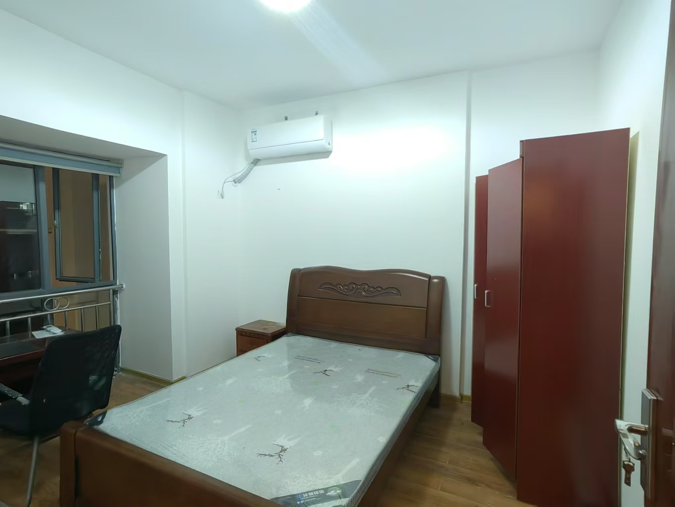 美林银谷 1室1厅1卫 4000.0元/月 美林银谷 1室1厅1卫 4000.0元/月室内图