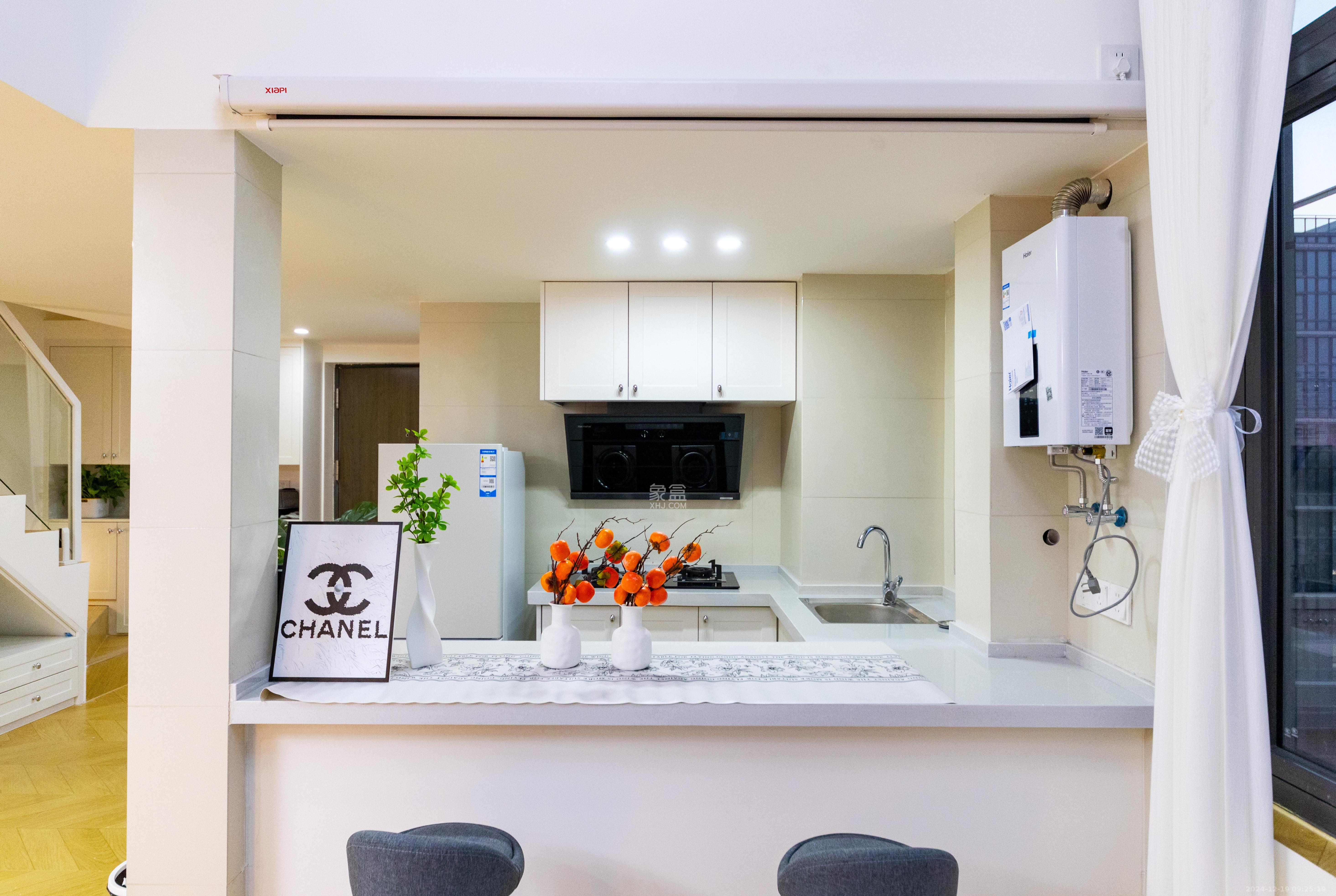 万科紫台  2室1厅1卫    3000.0元/月室内图