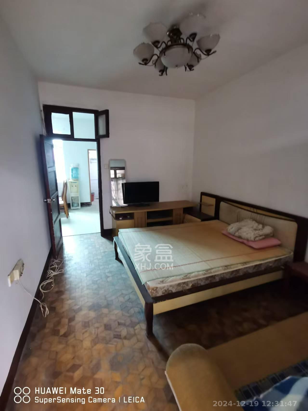 桂花二村 2室1厅1卫 1400.0元/月 桂花二村 2室1厅1卫 1400.0元/月室内图