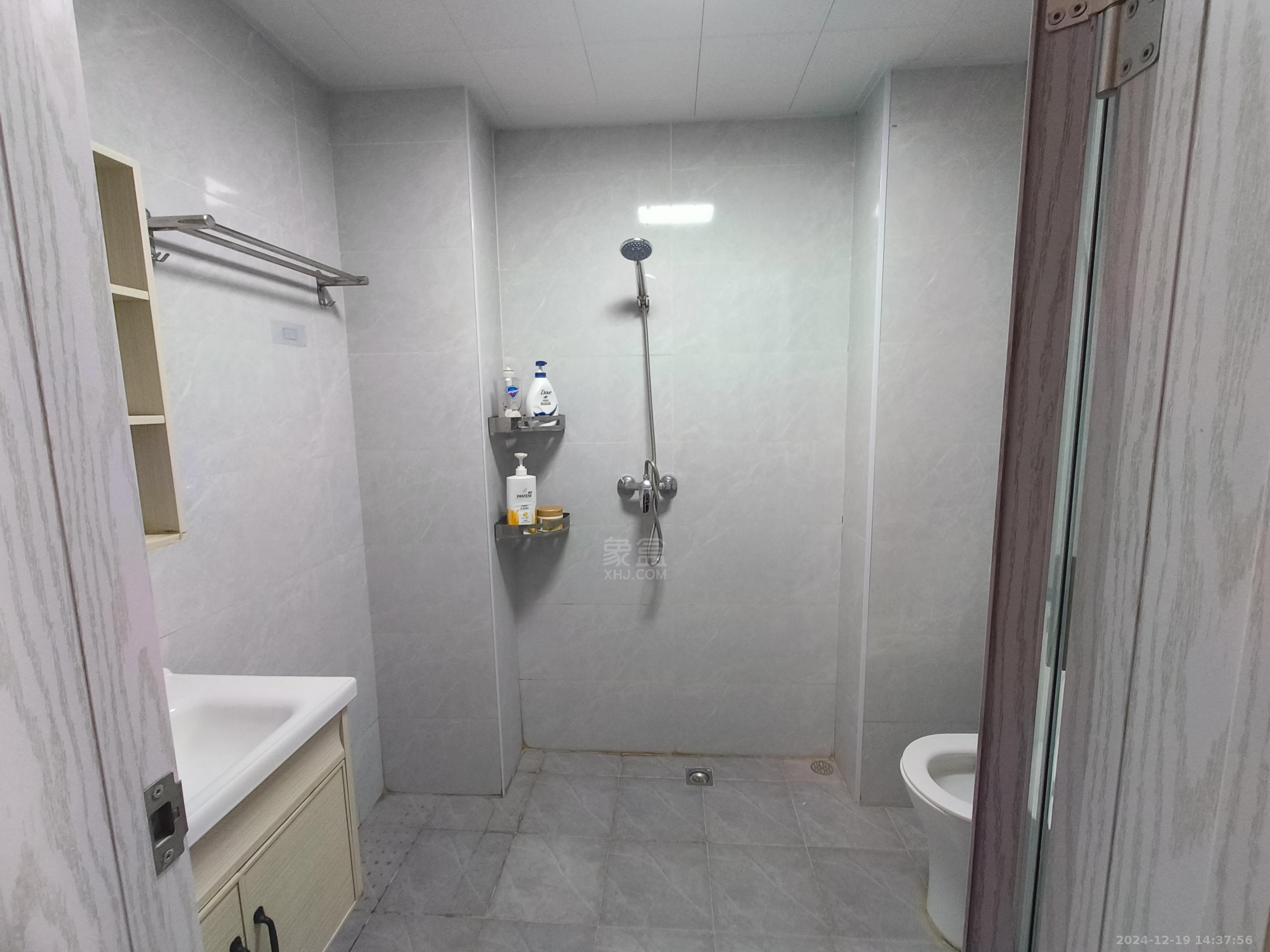 中泰财富湘江 1室0厅0卫 1300.0元/月 中泰财富湘江 1室0厅0卫 1300.0元/月室内图