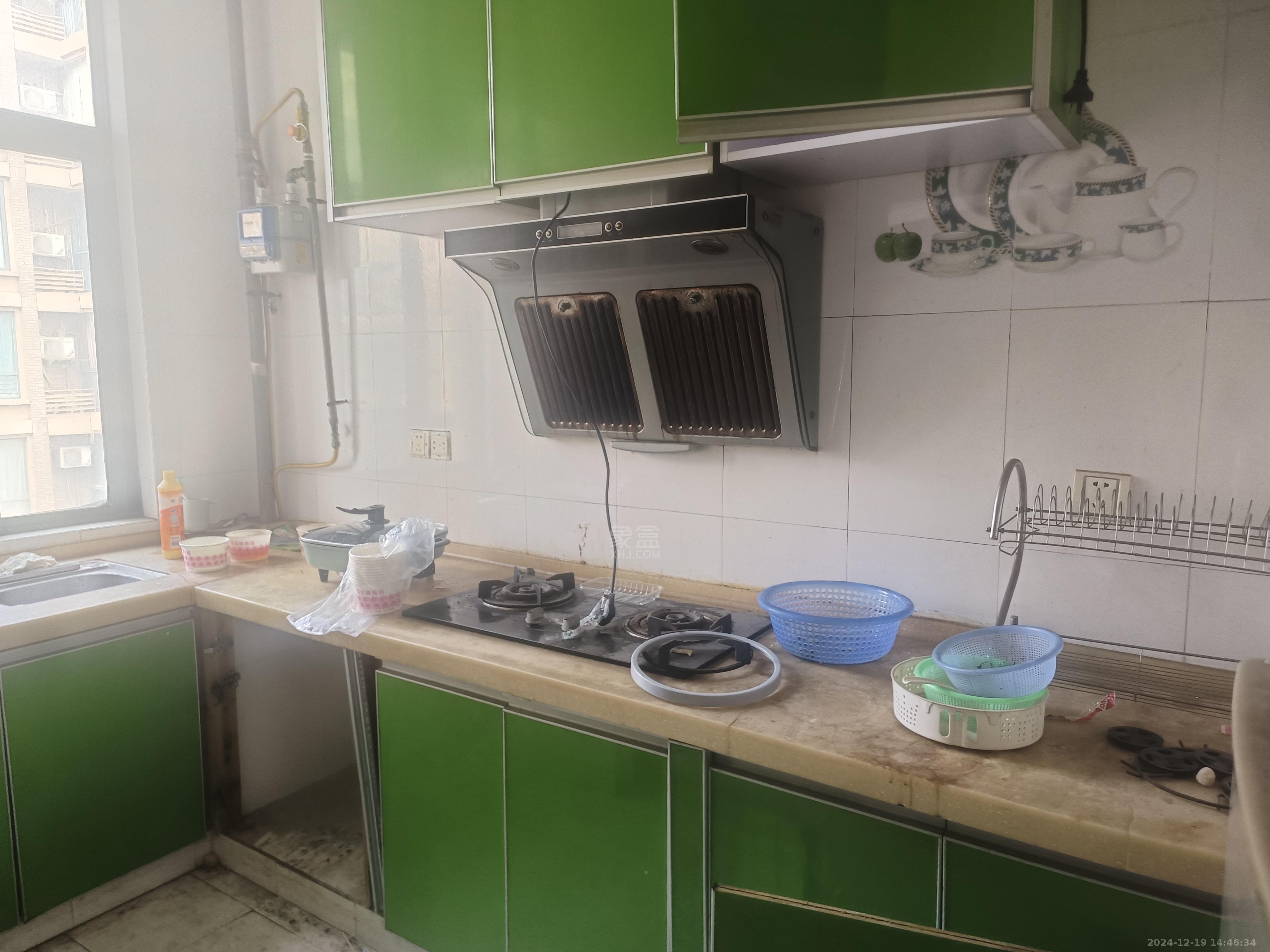 尚格名城花好悦园1.2期 3室2厅2卫 2000.0元/月 尚格名城花好悦园1.2期 3室2厅2卫 2000.0元/月室内图