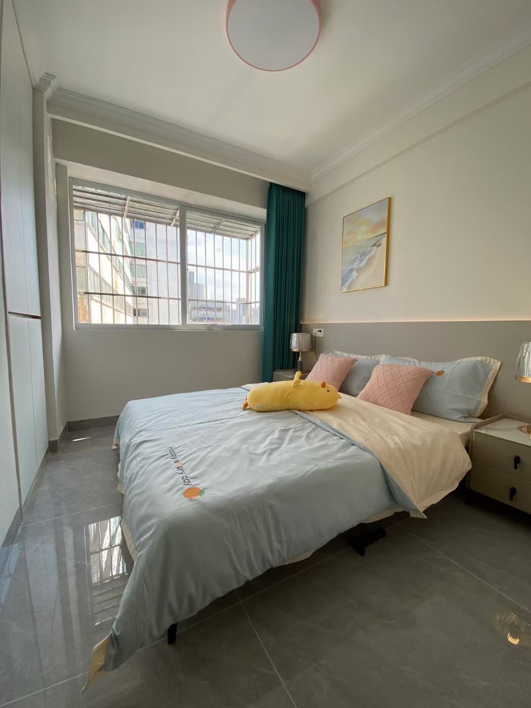 海富大厦  2室1厅1卫    57.0万 海富大厦  2室1厅1卫    57.0万客厅