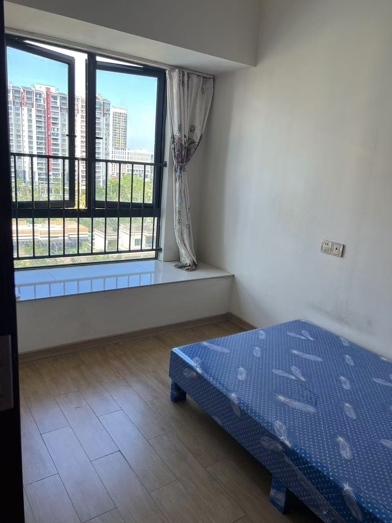 碧桂园剑桥郡  4室2厅2卫    3400.0元/月 碧桂园剑桥郡  4室2厅2卫    3400.0元/月室内图