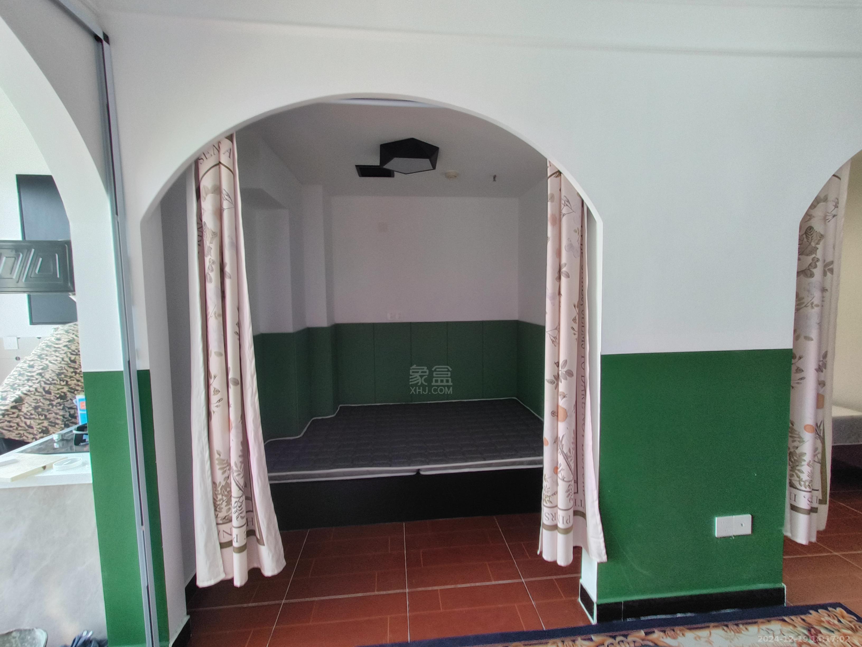 中泰财富湘江 1室1厅1卫 1800.0元/月 中泰财富湘江 1室1厅1卫 1800.0元/月室内图