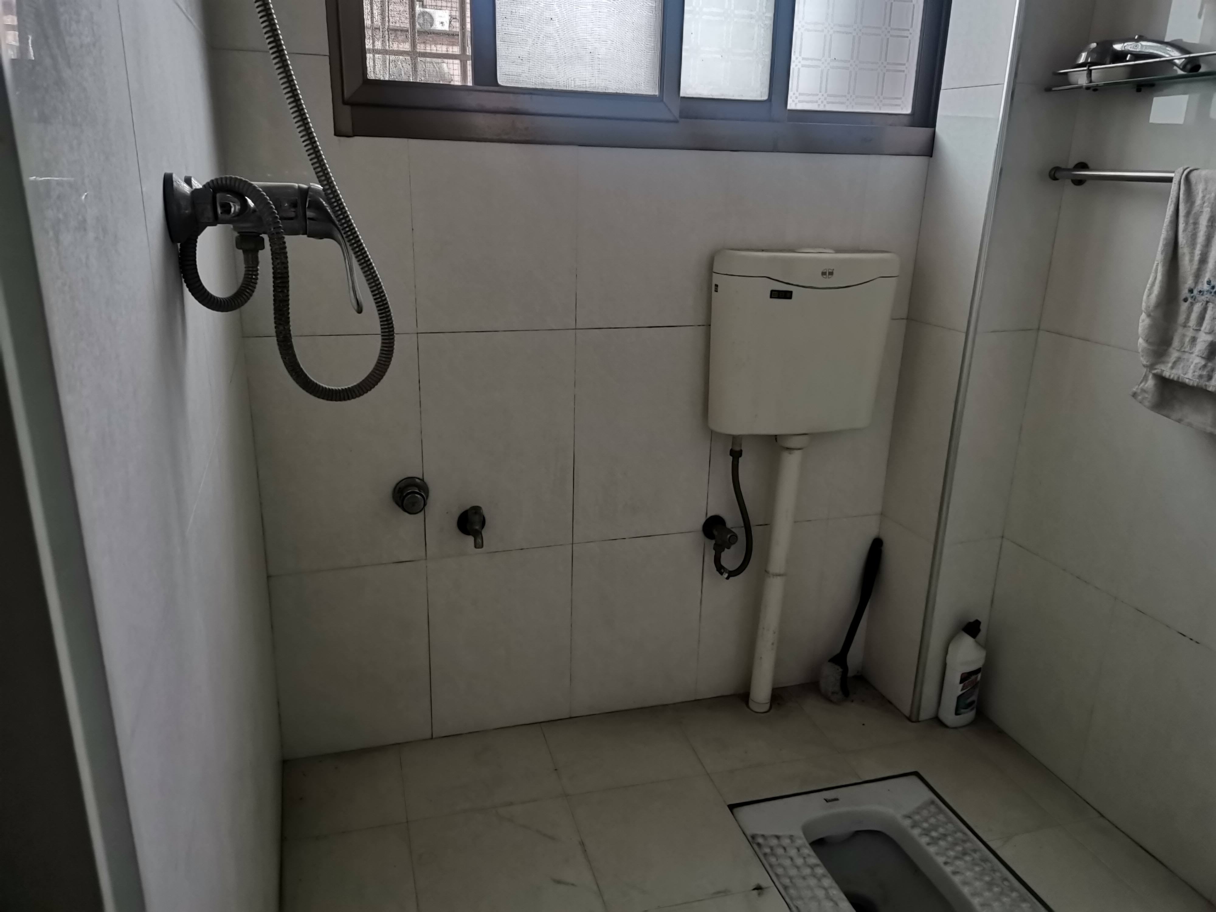 邮政家属楼  1室0厅0卫    53.8万 邮政家属楼  1室0厅0卫    53.8万客厅