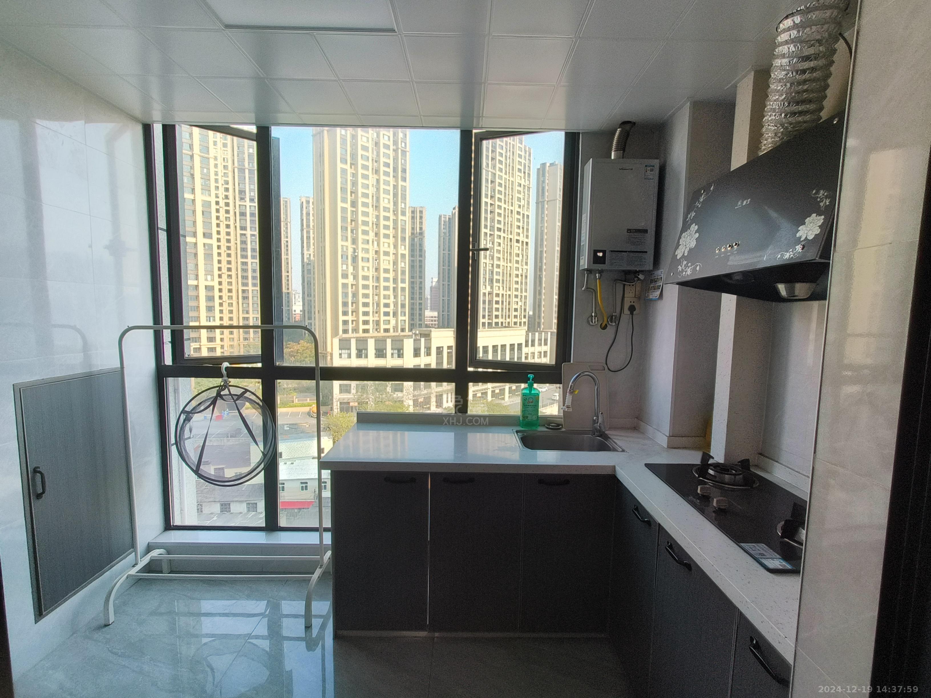 中泰财富湘江 1室0厅0卫 1300.0元/月 中泰财富湘江 1室0厅0卫 1300.0元/月室内图