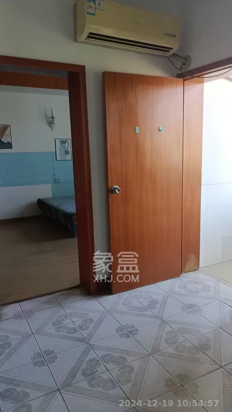 向韶村 2室1厅1卫 1600.0元/月 向韶村 2室1厅1卫 1600.0元/月室内图