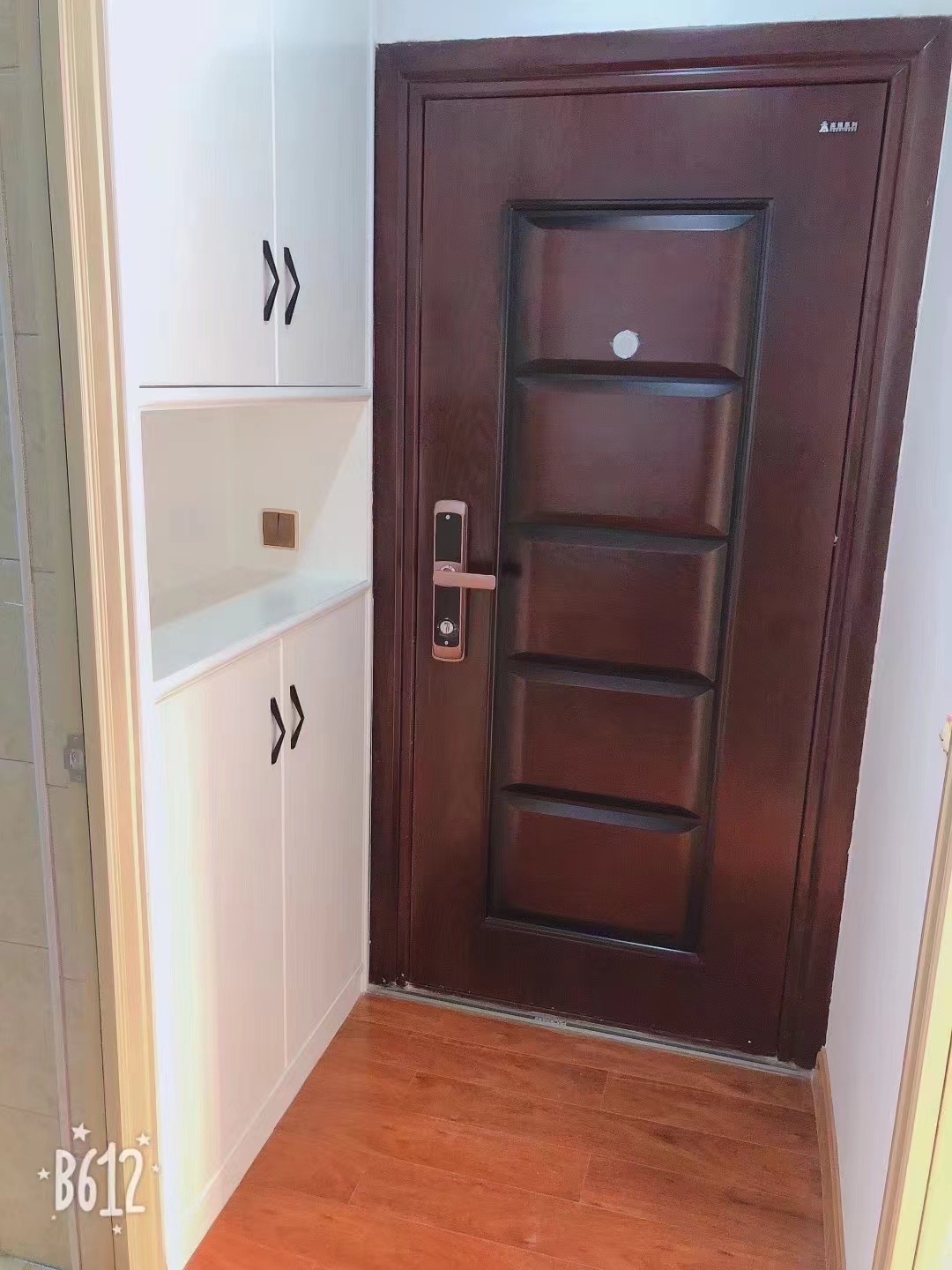 恒隆国际  1室0厅0卫    1500.0元/月室内图