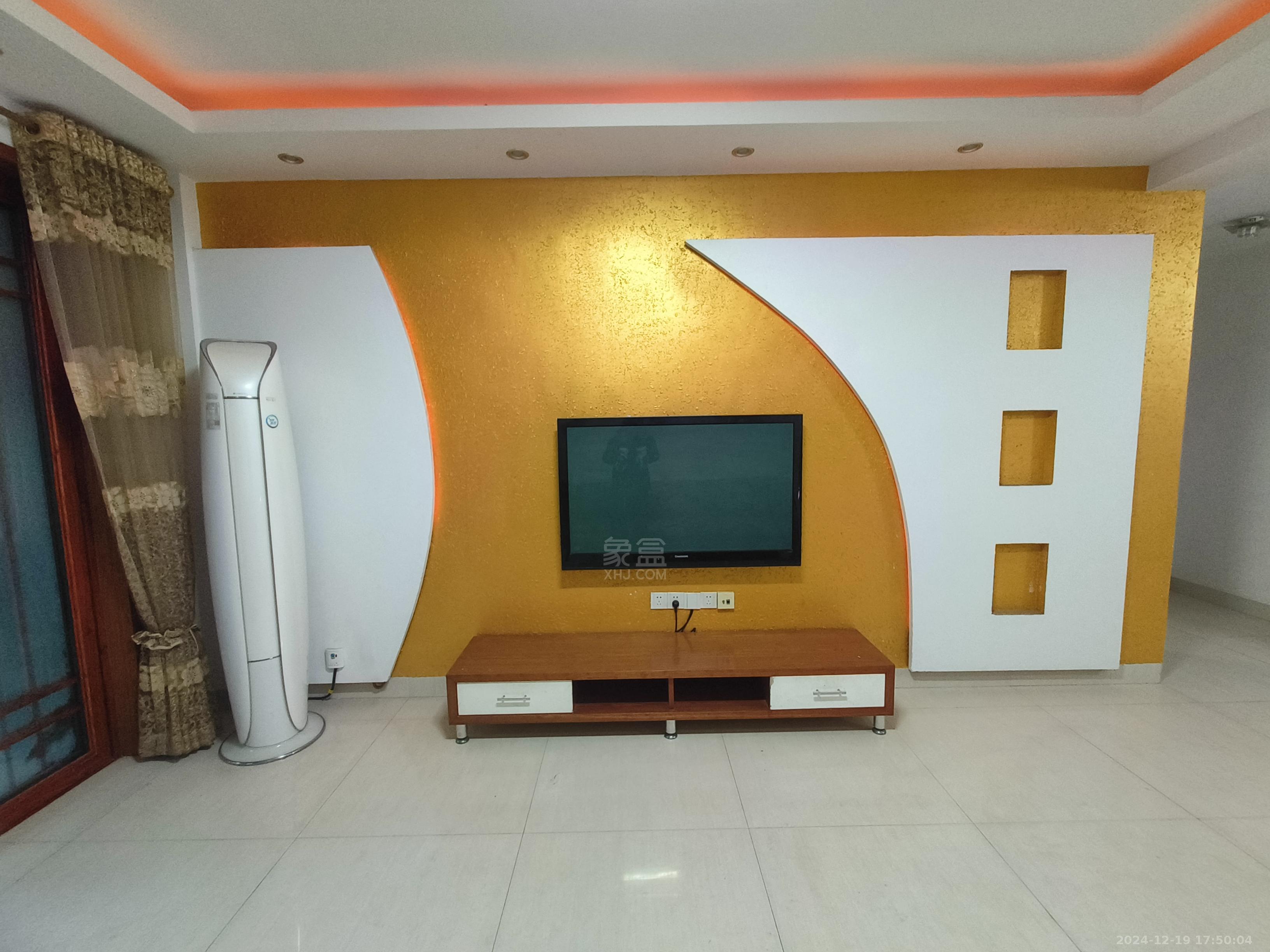 天泉一品 3室2厅2卫 2000.0元/月 天泉一品 3室2厅2卫 2000.0元/月室内图