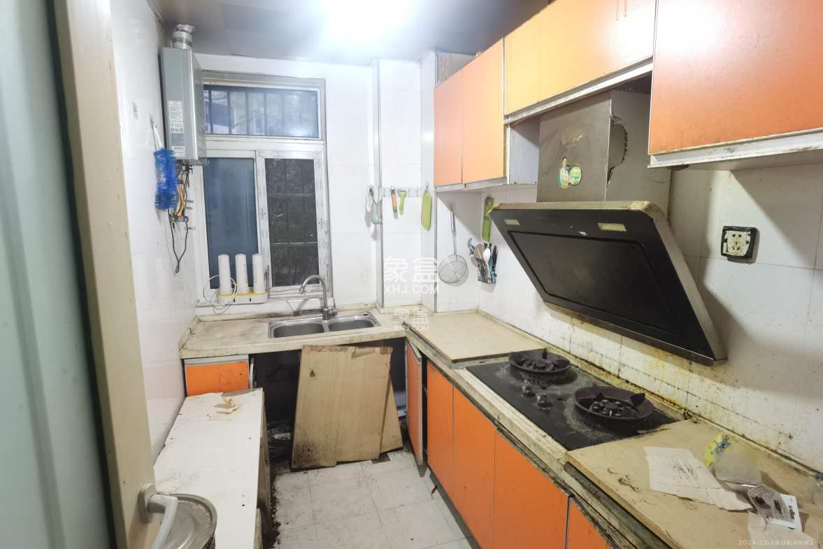 三重星都心 3室2厅1卫 3000.0元/月 三重星都心 3室2厅1卫 3000.0元/月室内图