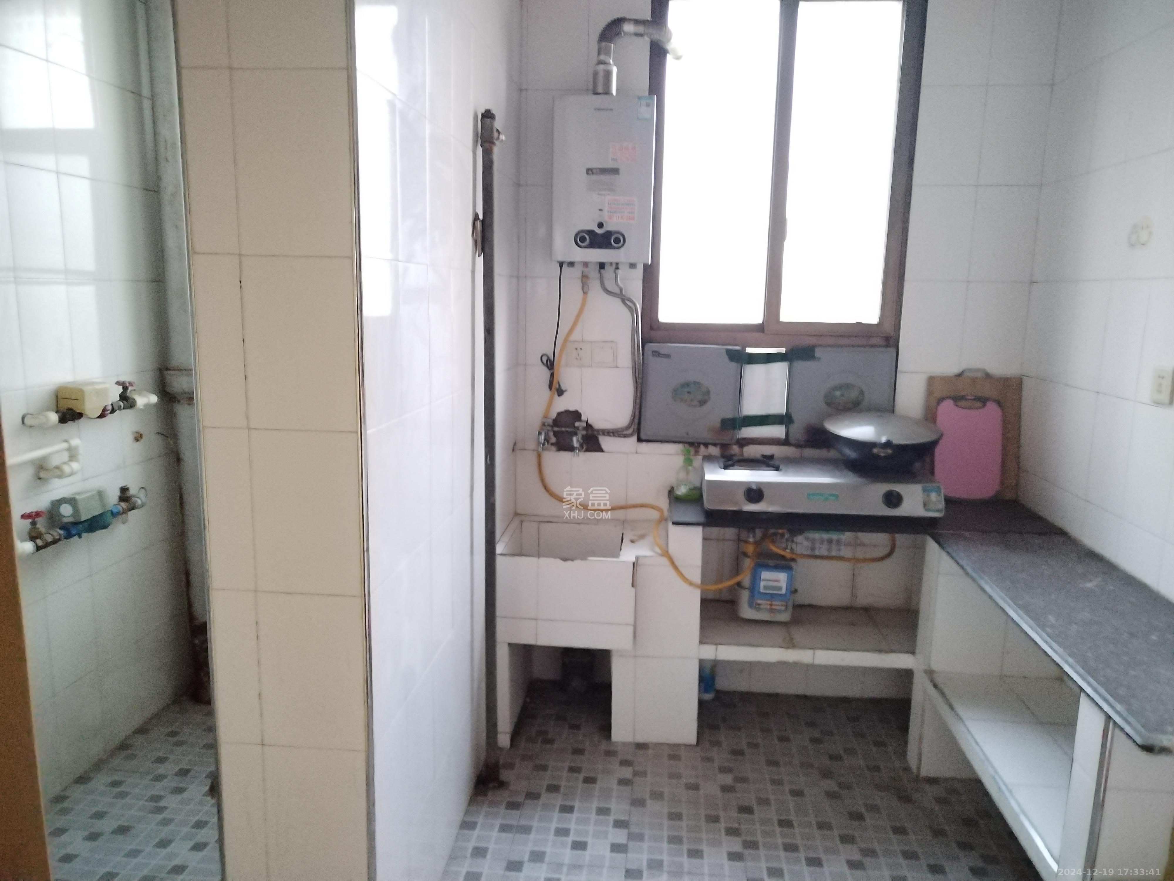 交通设计院(伍家岭)  3室1厅1卫    1500.0元/月 交通设计院(伍家岭)  3室1厅1卫    1500.0元/月室内图