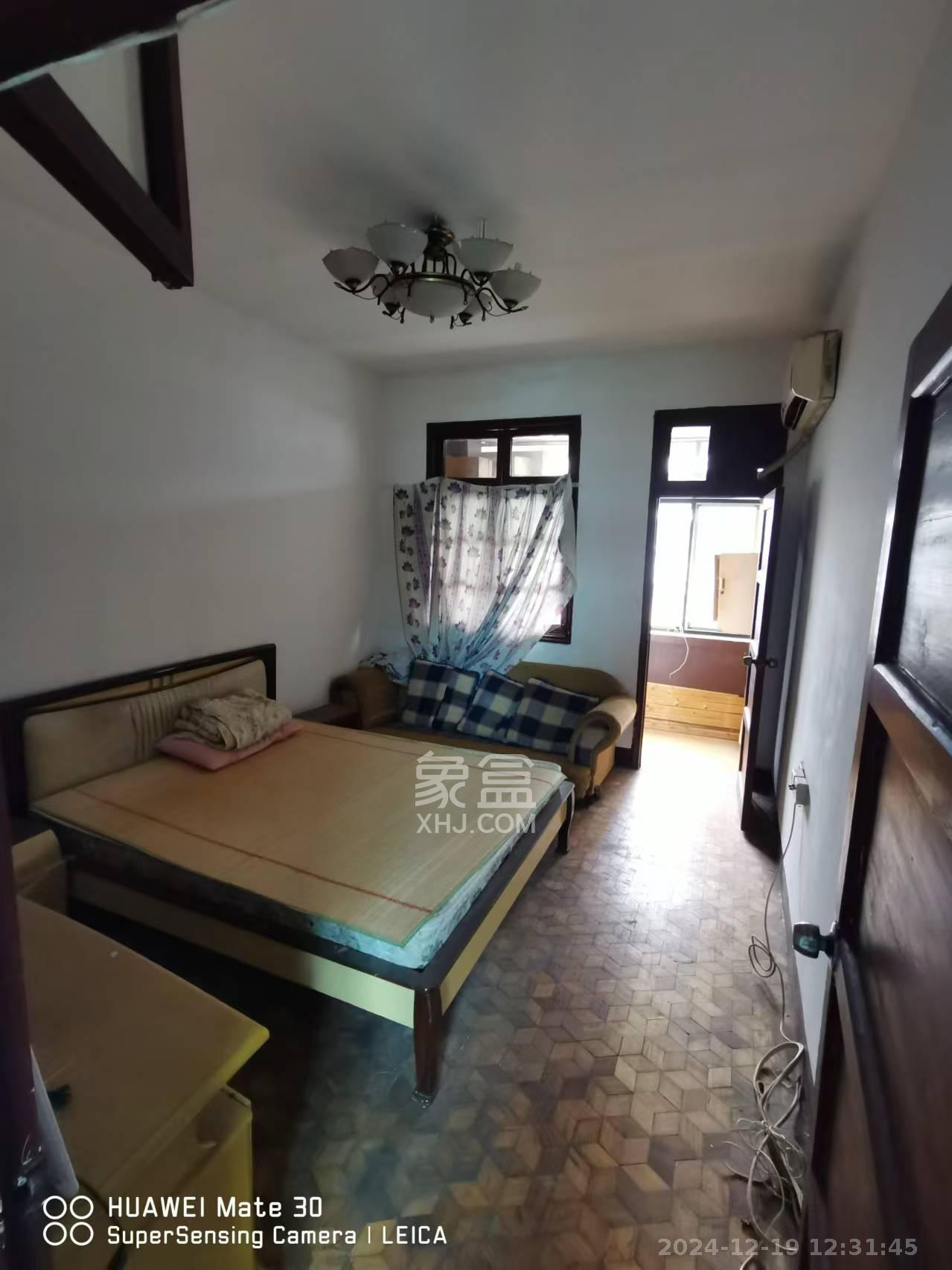 桂花二村 2室1厅1卫 1400.0元/月 桂花二村 2室1厅1卫 1400.0元/月室内图