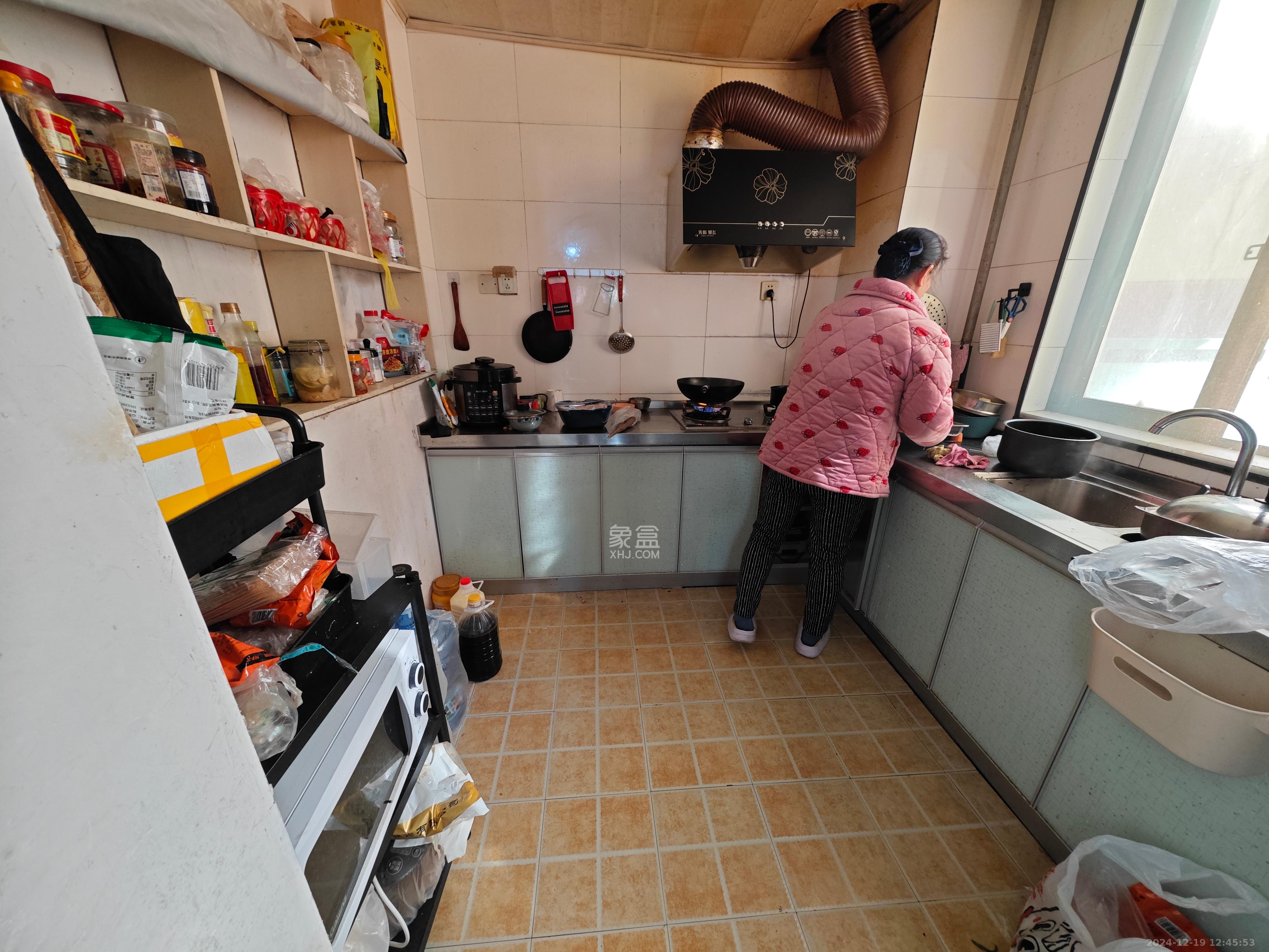 华盛世纪新城  2室2厅1卫   1800.00元/月室内图