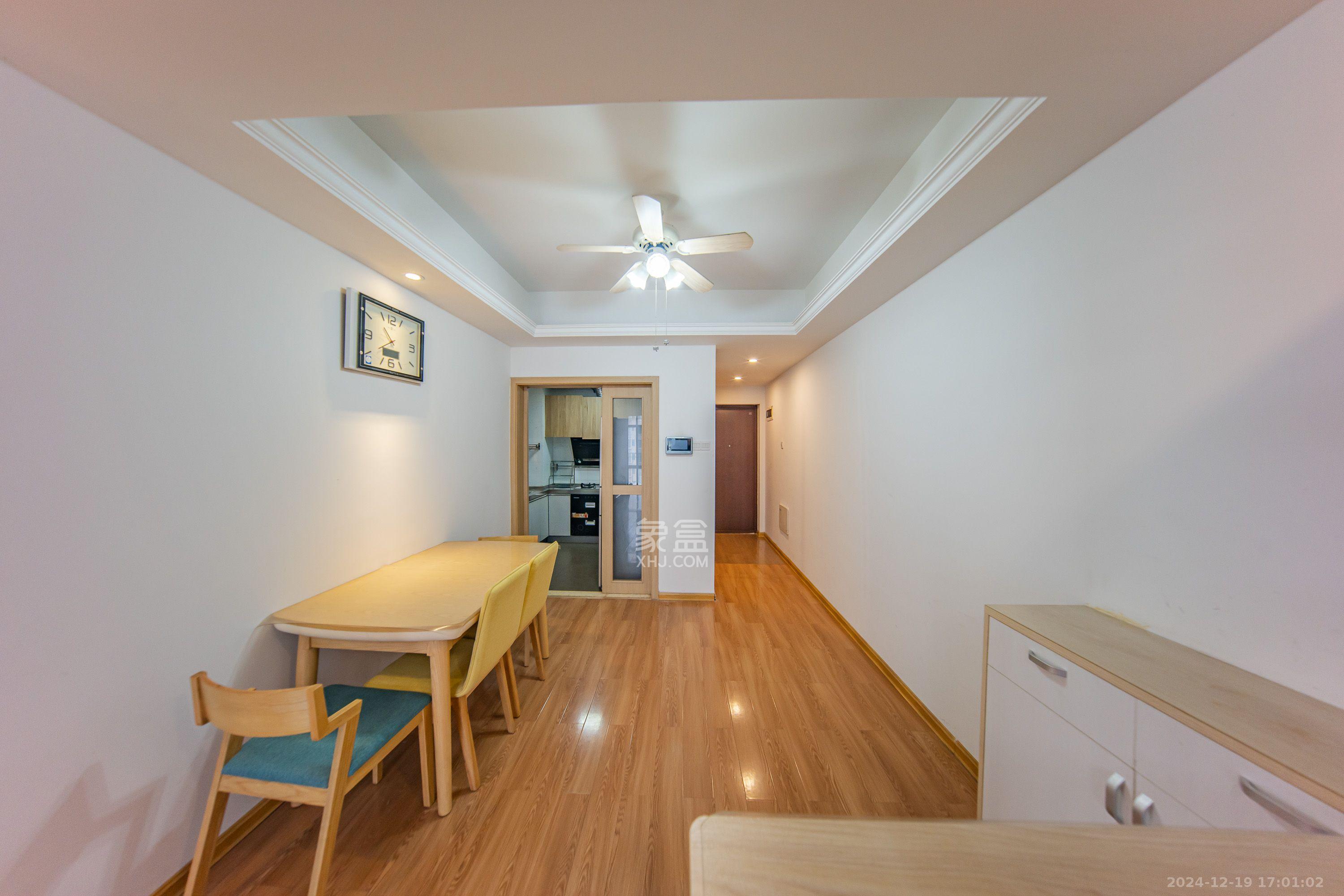 江山帝景哈佛 3室2厅1卫 2500.0元/月 江山帝景哈佛 3室2厅1卫 2500.0元/月室内图