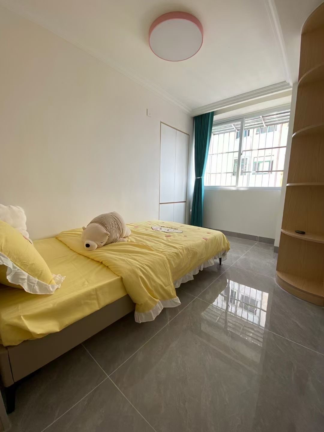 海富大厦  2室1厅1卫    57.0万 海富大厦  2室1厅1卫    57.0万客厅