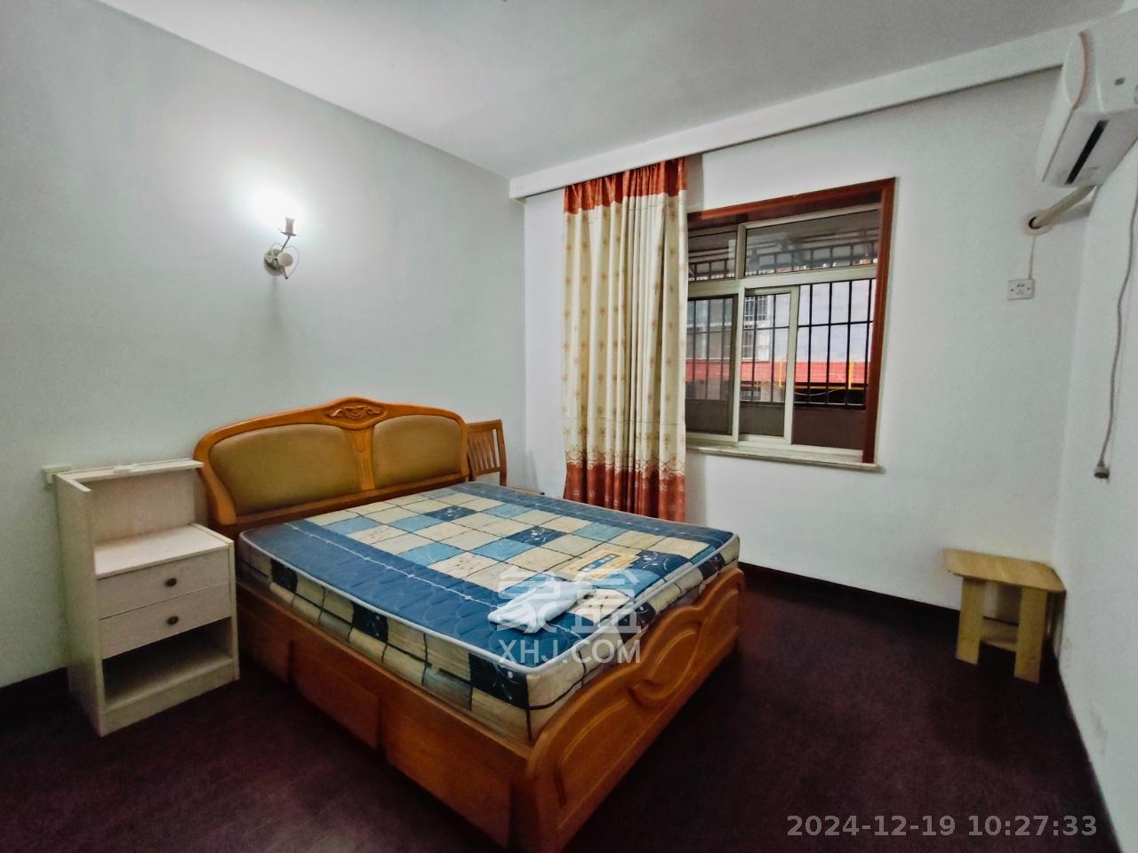 湘绣城 3室2厅2卫 1500.0元/月 湘绣城 3室2厅2卫 1500.0元/月室内图