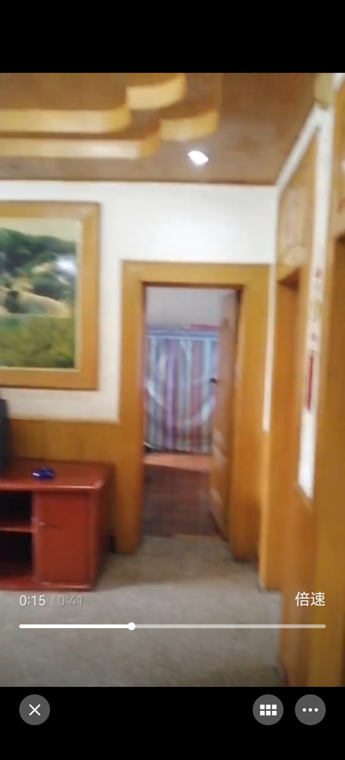 行署十单位家属房  3室2厅1卫    60.0万客厅