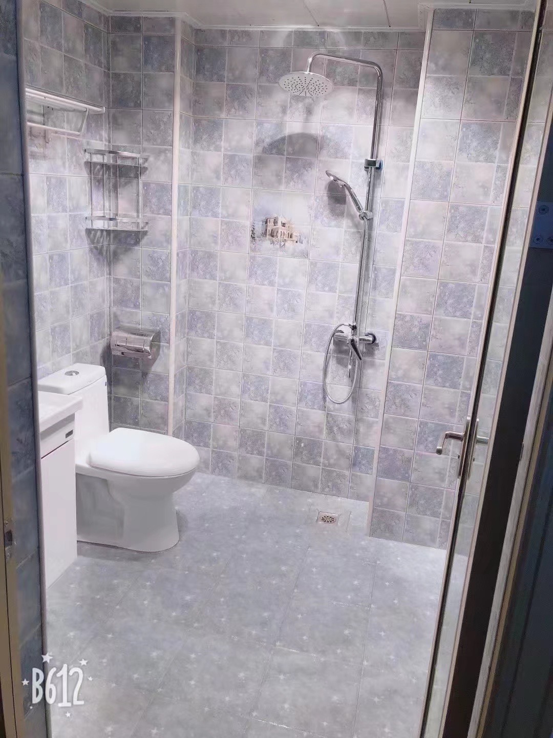 恒隆国际  1室0厅0卫    1500.0元/月室内图