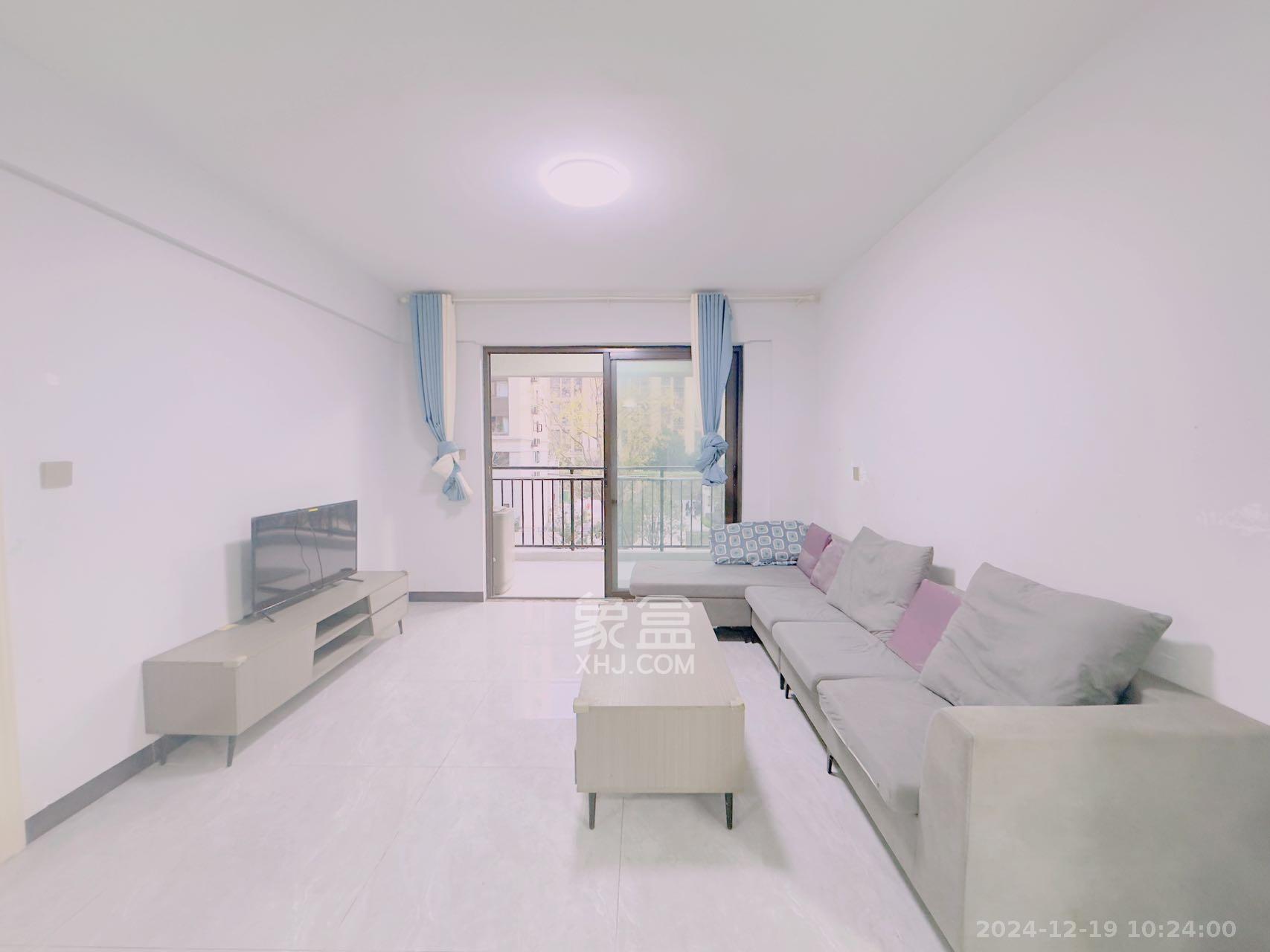 嘉福长安郡(融信澜悦、嘉福好美家园)  3室2厅1卫    2300.0元/月 嘉福长安郡(融信澜悦、嘉福好美家园)  3室2厅1卫    2300.0元/月室内图