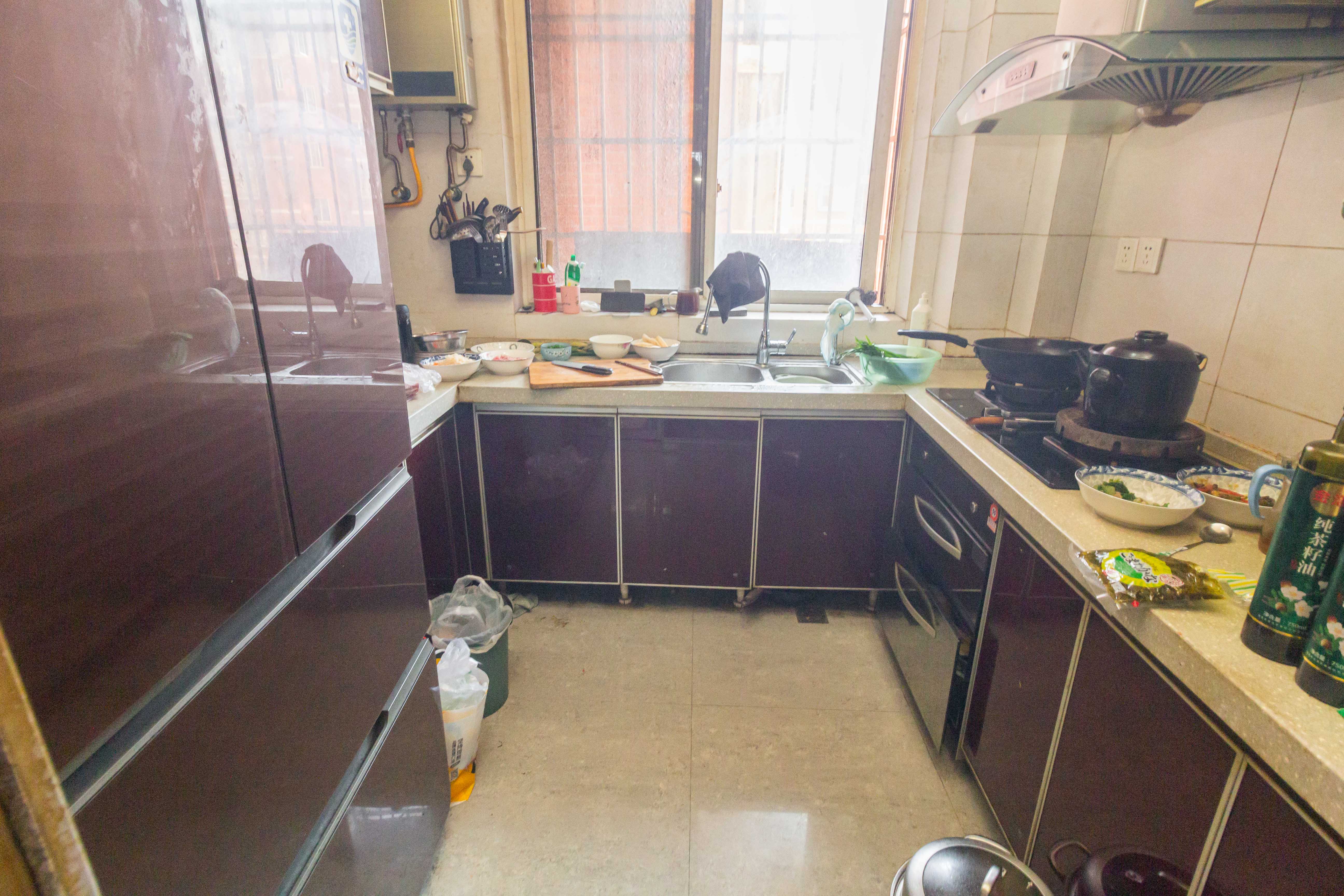 东城名苑 3室2厅2卫 61.8万 东城名苑 3室2厅2卫 61.8万厨房