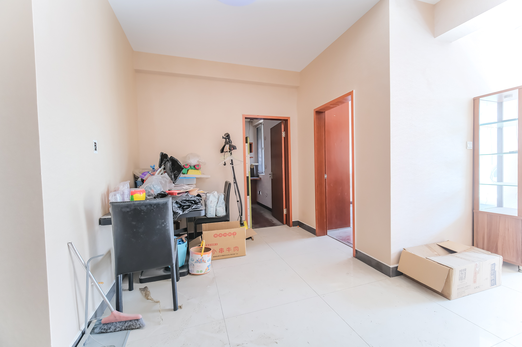 山水湾 2室2厅1卫 60.0万 山水湾 2室2厅1卫 60.0万客厅