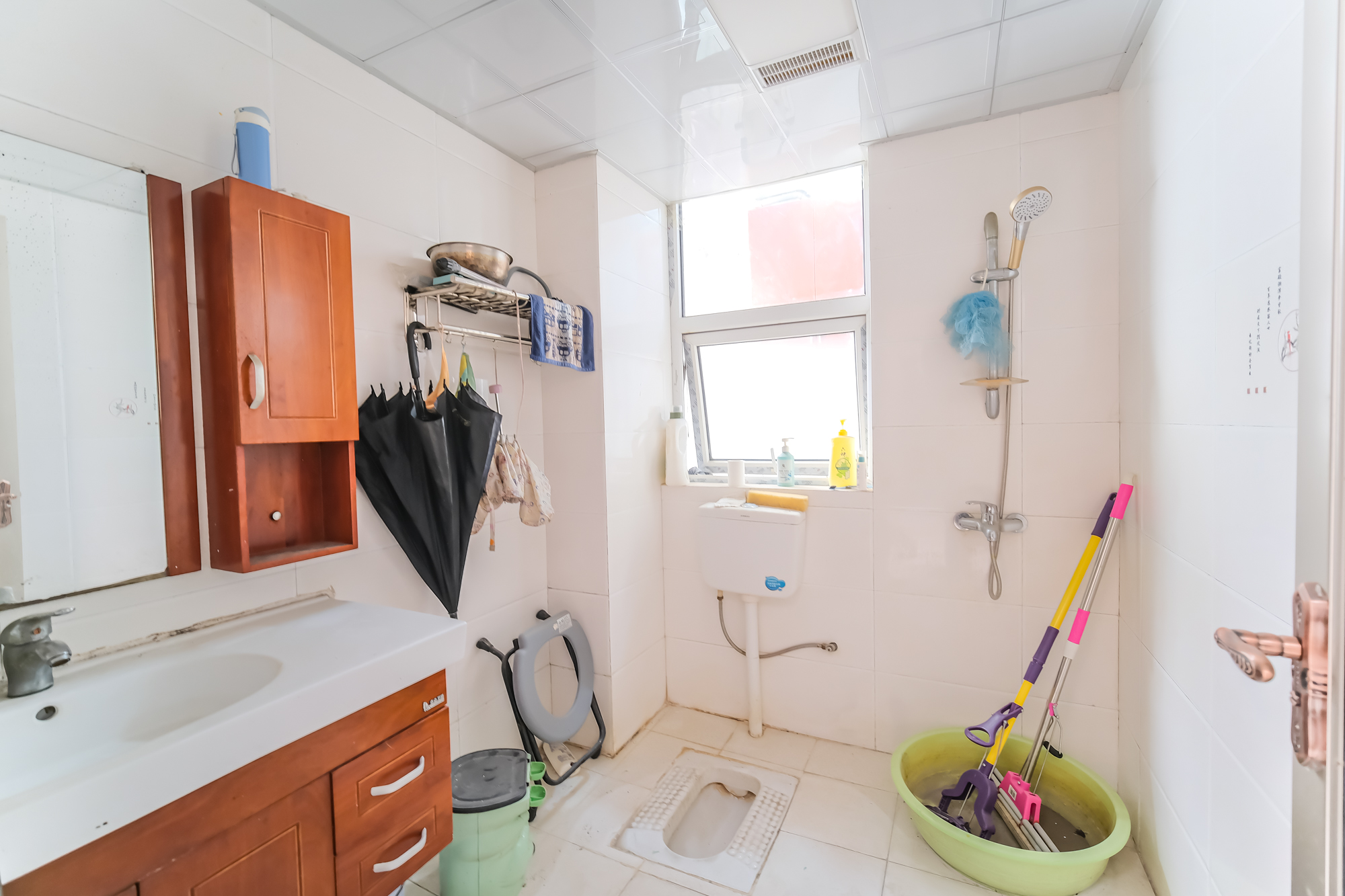 山水湾 2室2厅1卫 60.0万 山水湾 2室2厅1卫 60.0万卫生间