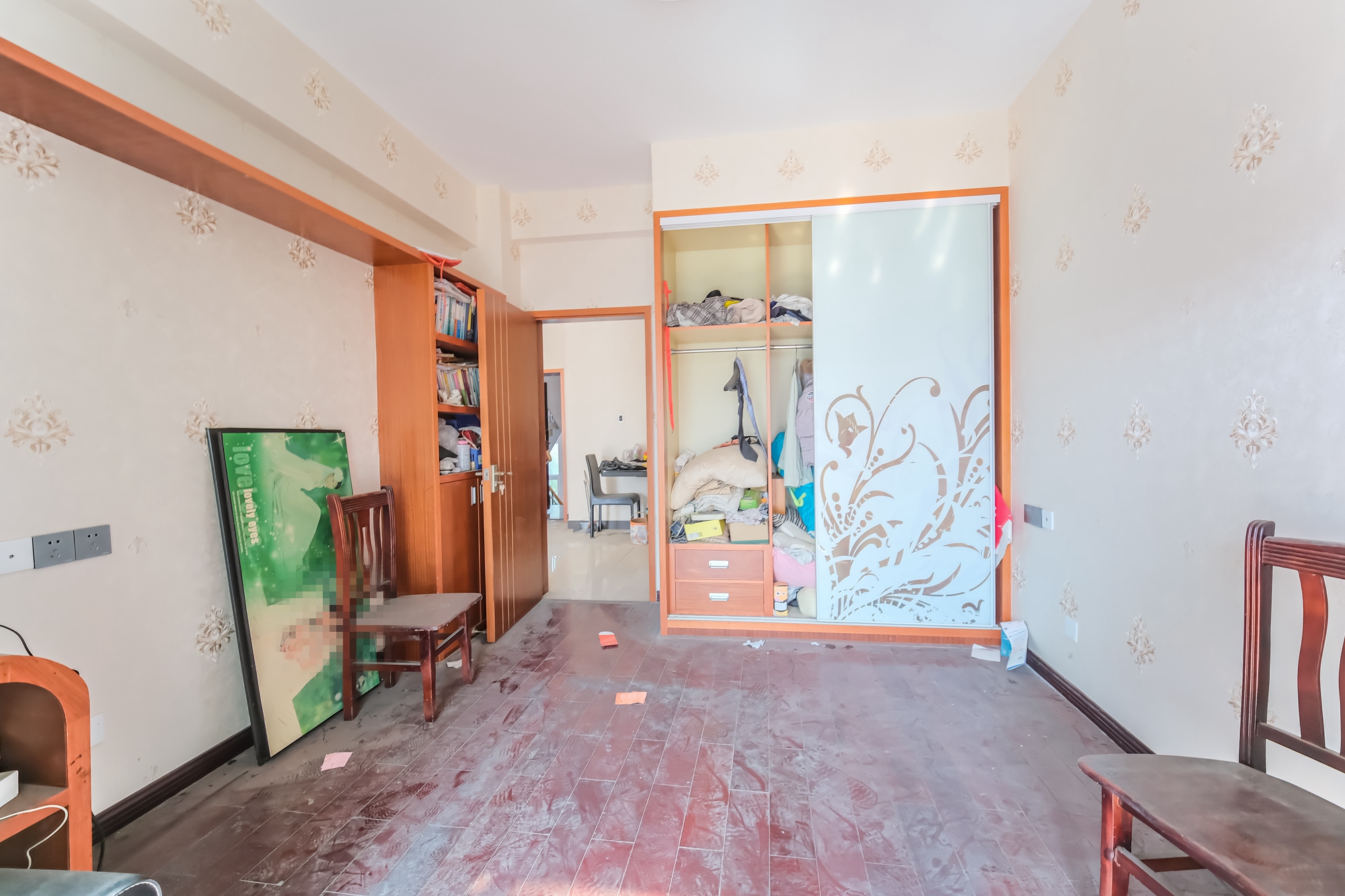 山水湾 2室2厅1卫 60.0万 山水湾 2室2厅1卫 60.0万卧室