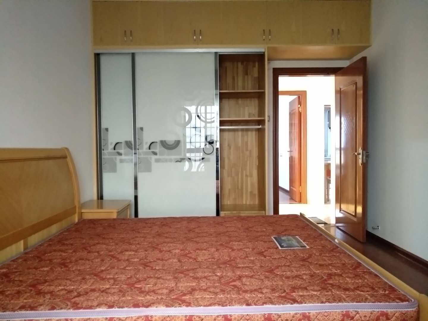 君悦紫园 2室2厅1卫 3000.0元/月 君悦紫园 2室2厅1卫 3000.0元/月室内图