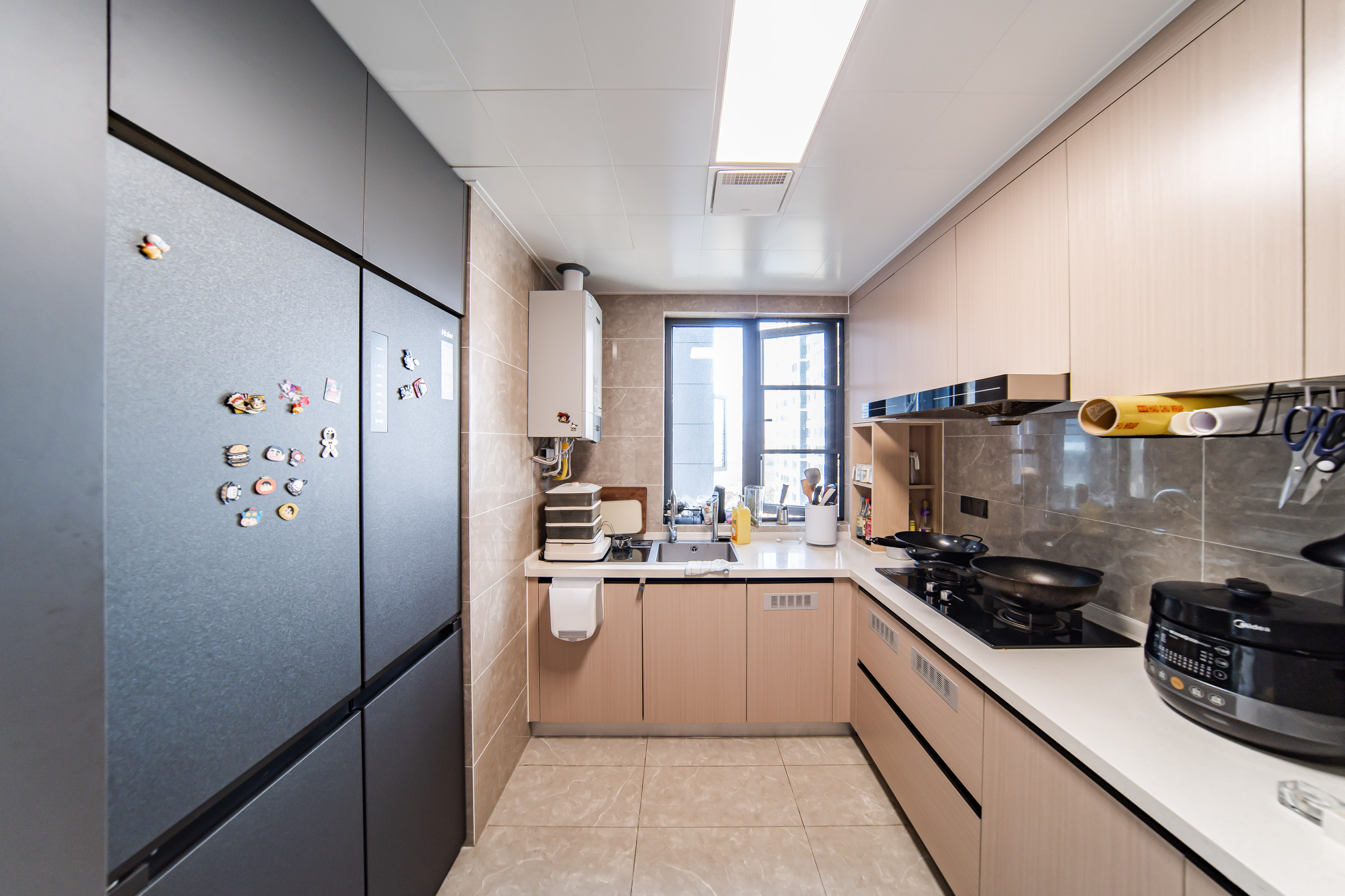 华润凯旋门二期 4室2厅2卫 210.0万 华润凯旋门二期 4室2厅2卫 210.0万厨房