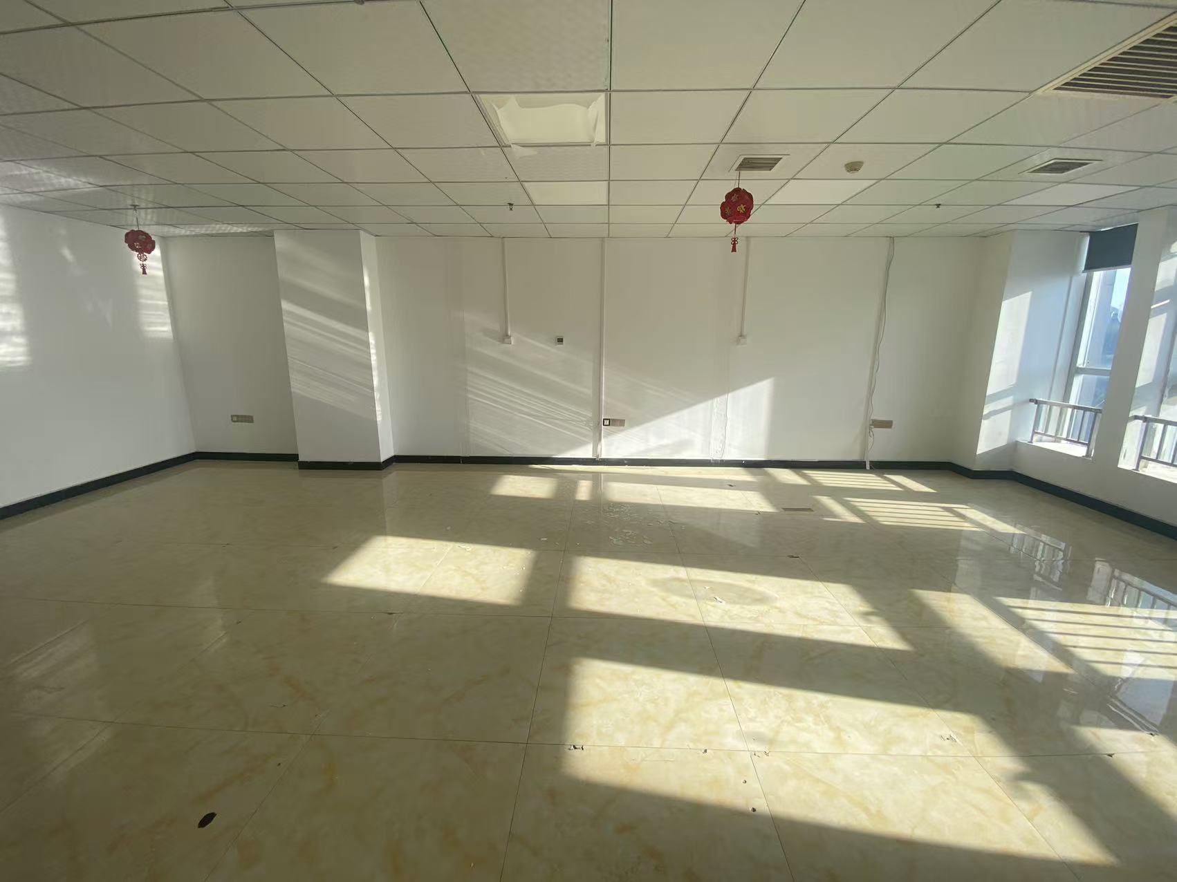 高信向日葵 3室2厅1卫 12000.0元/月 高信向日葵 3室2厅1卫 12000.0元/月室内图