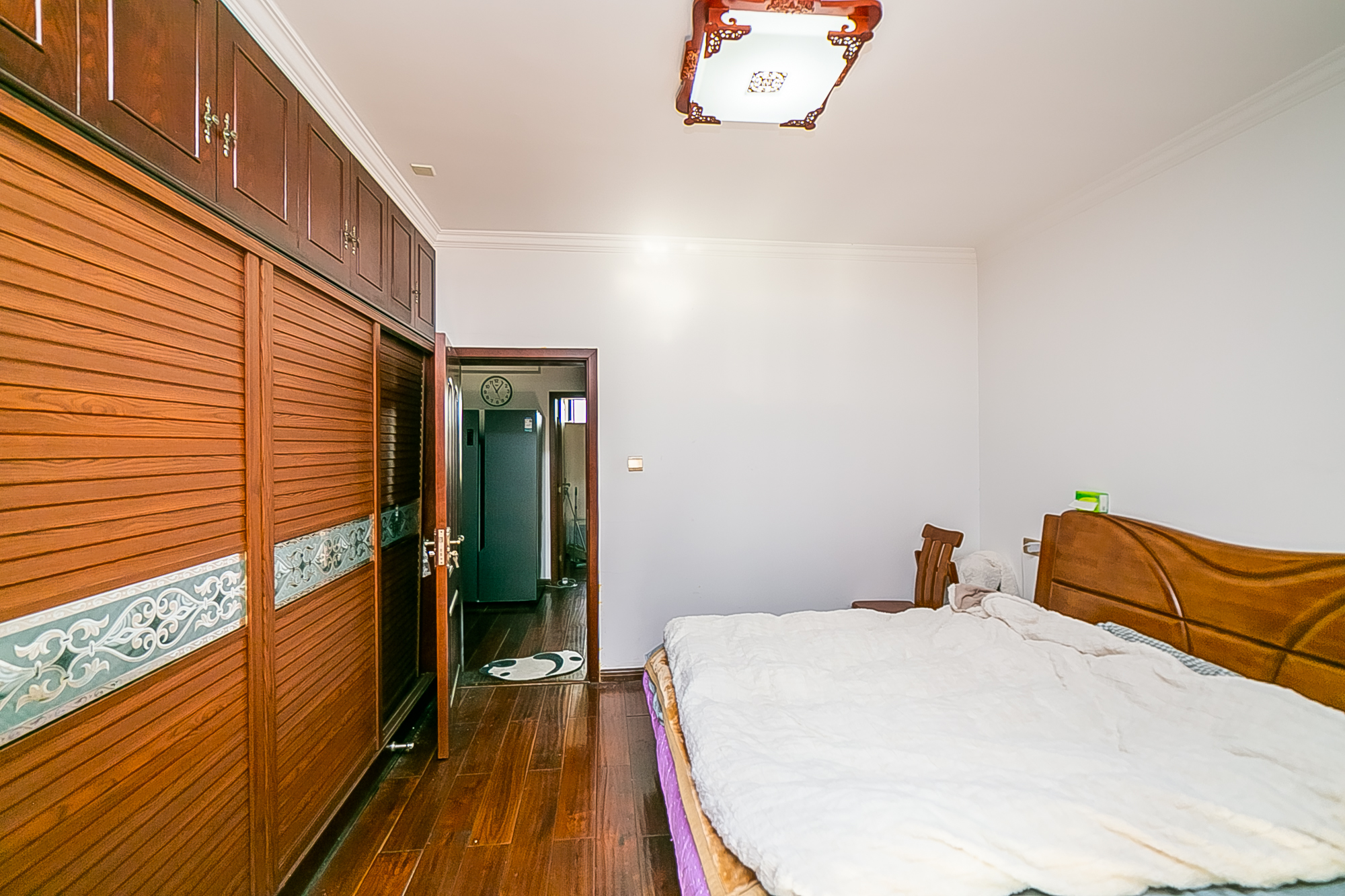 欧园  3室2厅1卫    115.0万 欧园  3室2厅1卫    115.0万卧室