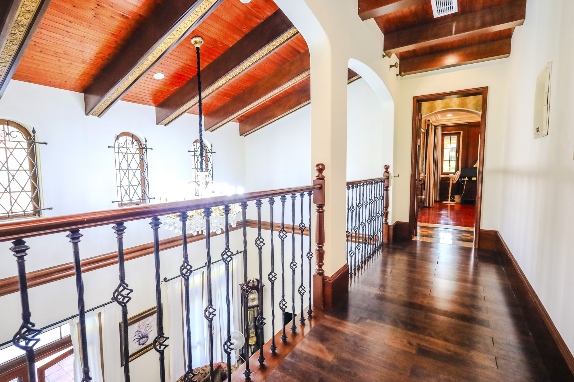 绿城青竹园 8室3厅7卫 1699.0万 绿城青竹园 8室3厅7卫 1699.0万其他