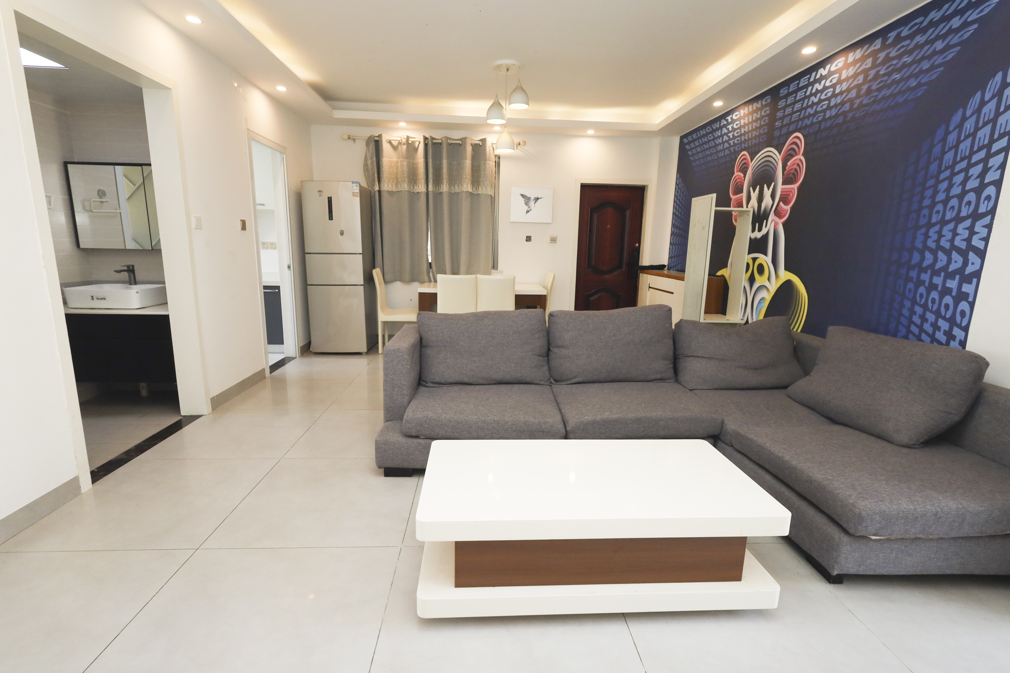 钱隆世家 3室2厅1卫 65.0万 钱隆世家 3室2厅1卫 65.0万客厅