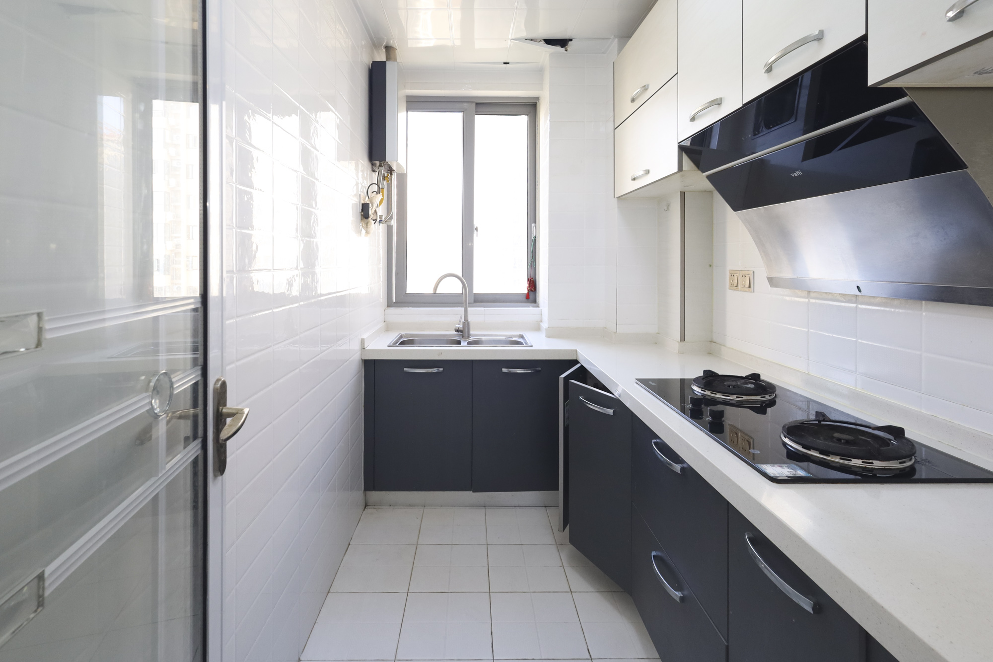 钱隆世家 3室2厅1卫 65.0万 钱隆世家 3室2厅1卫 65.0万厨房