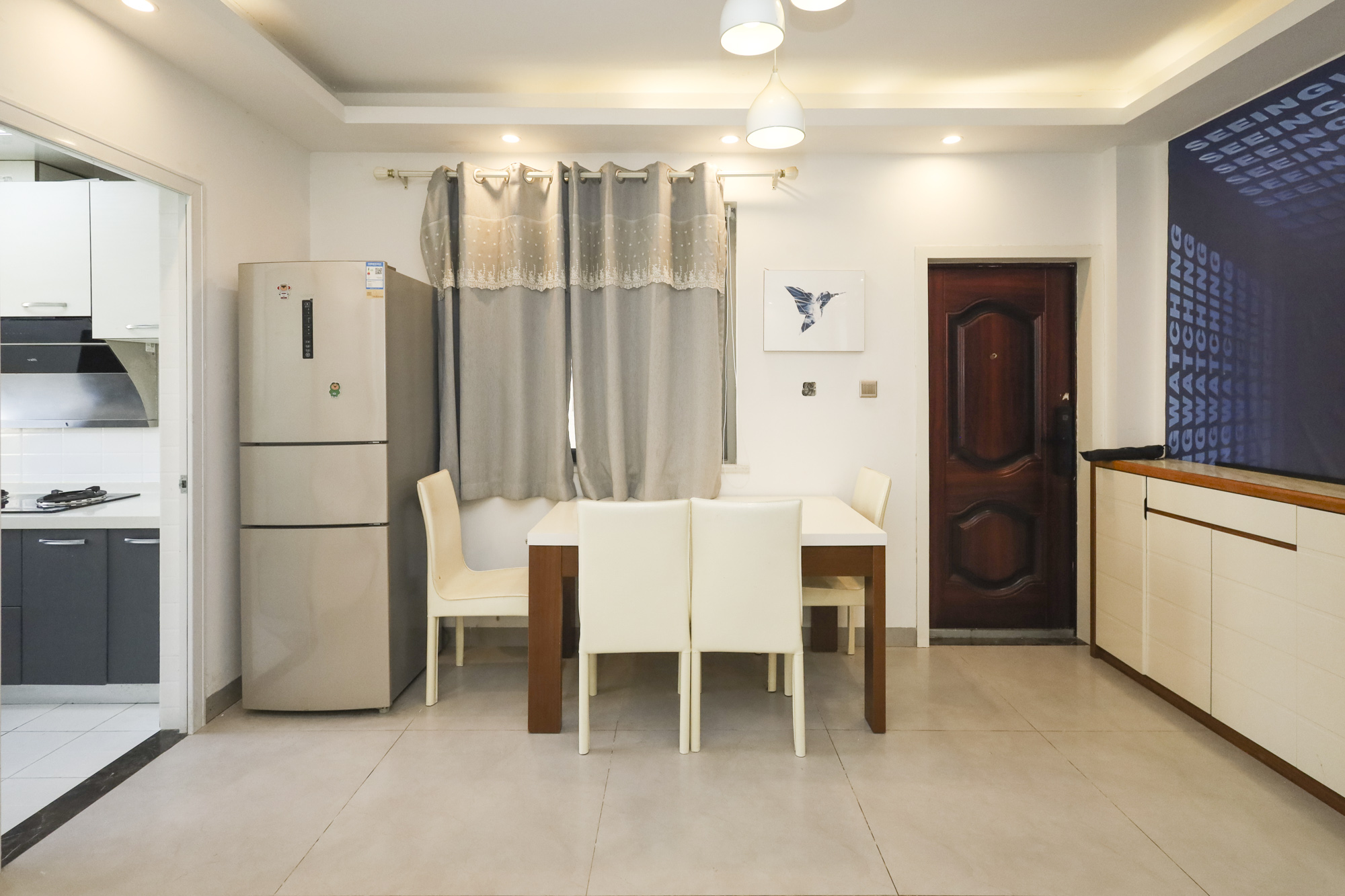 钱隆世家 3室2厅1卫 65.0万 钱隆世家 3室2厅1卫 65.0万客厅