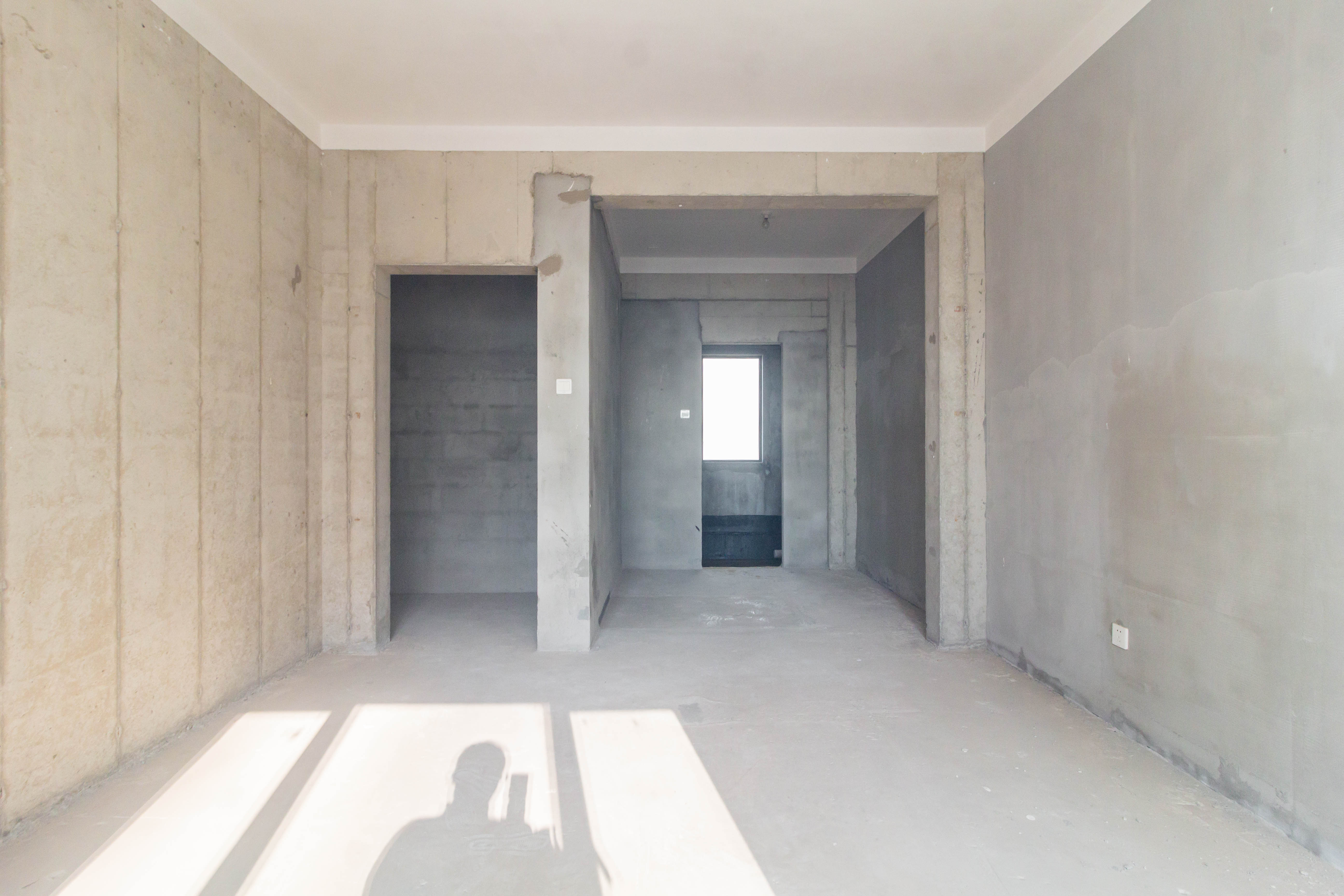 湘域芯城一期 5室2厅3卫 162.0万 湘域芯城一期 5室2厅3卫 162.0万卧室